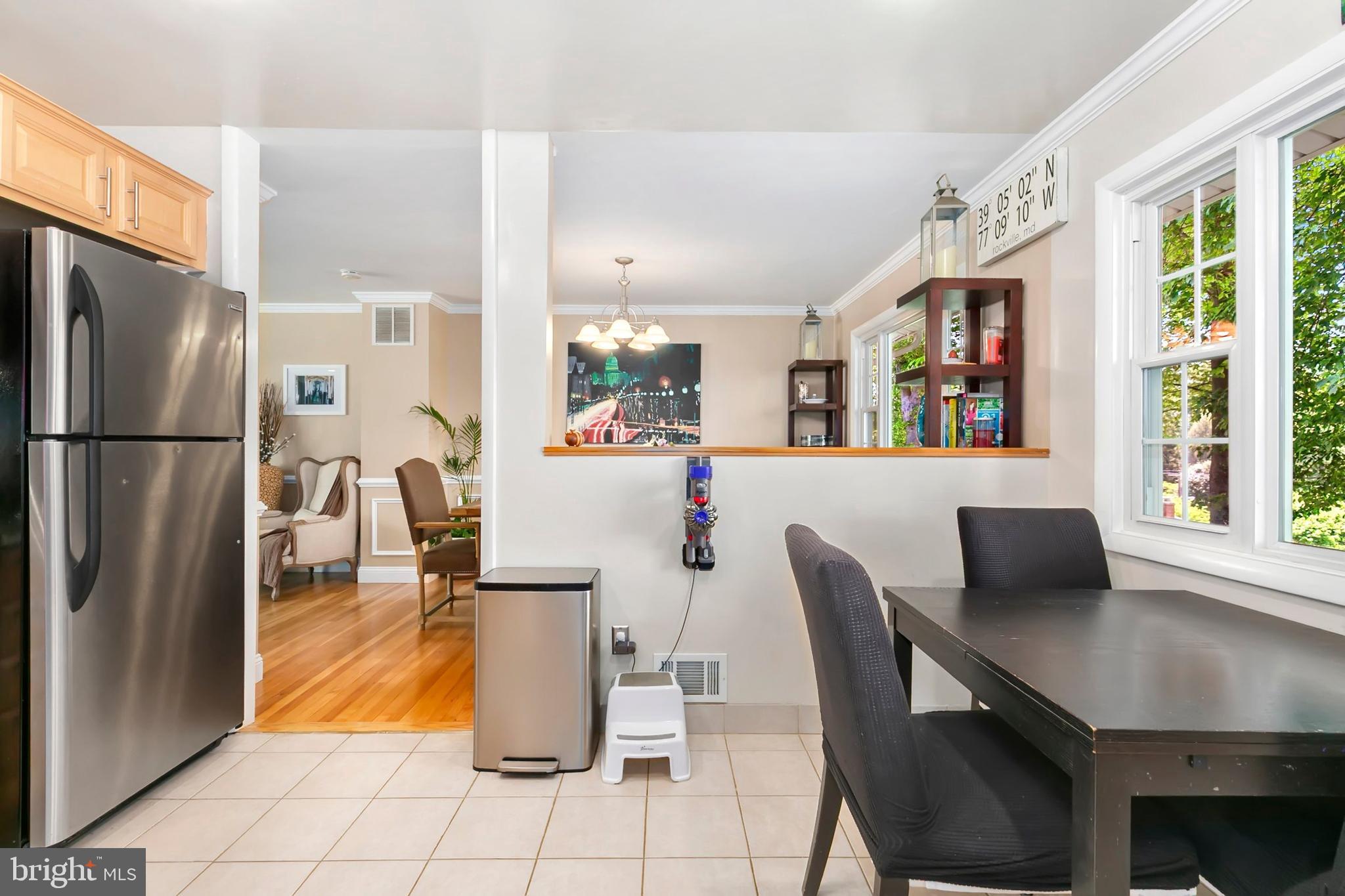 ROCK CREEK MANOR - Residential