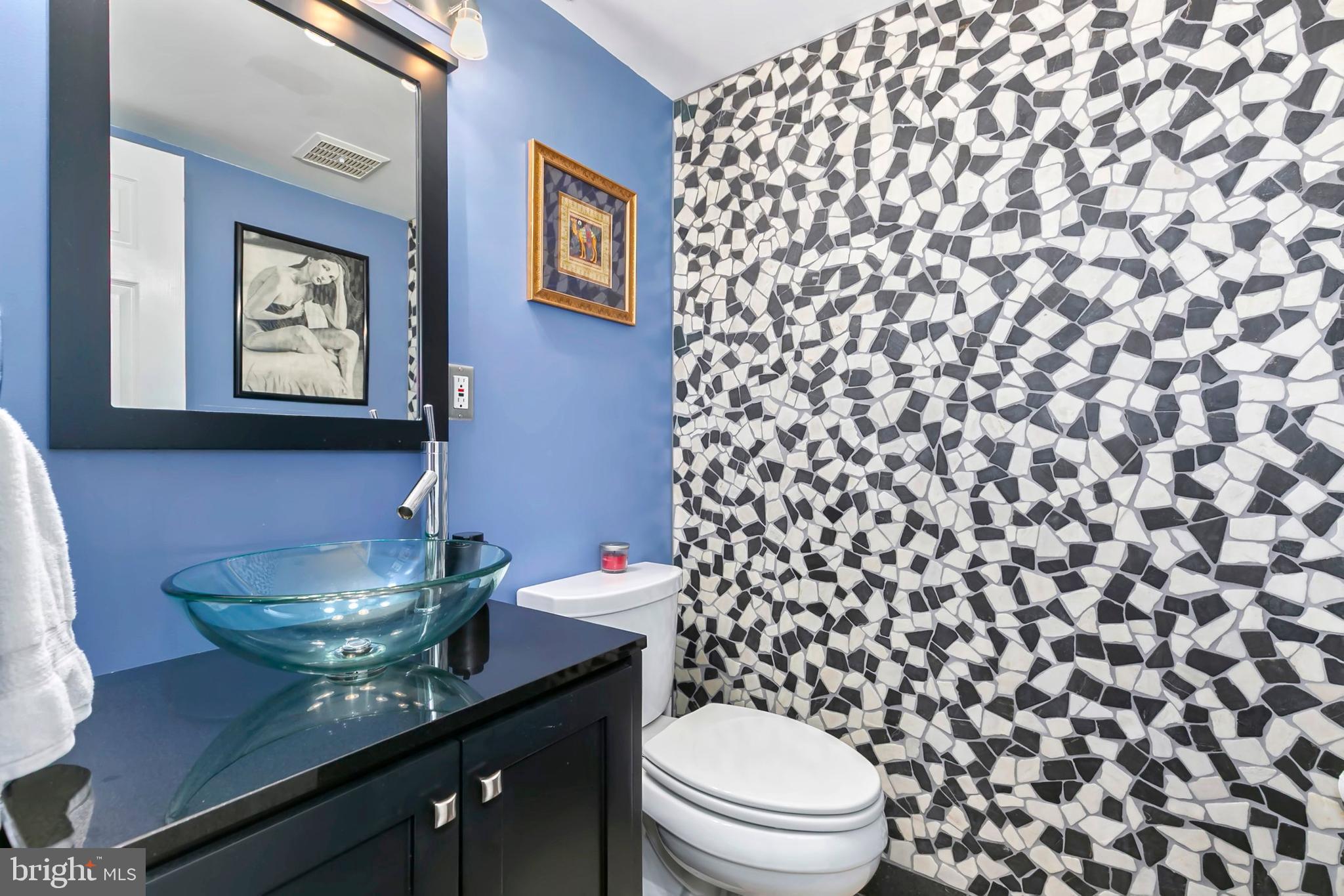 ROCK CREEK MANOR - Residential