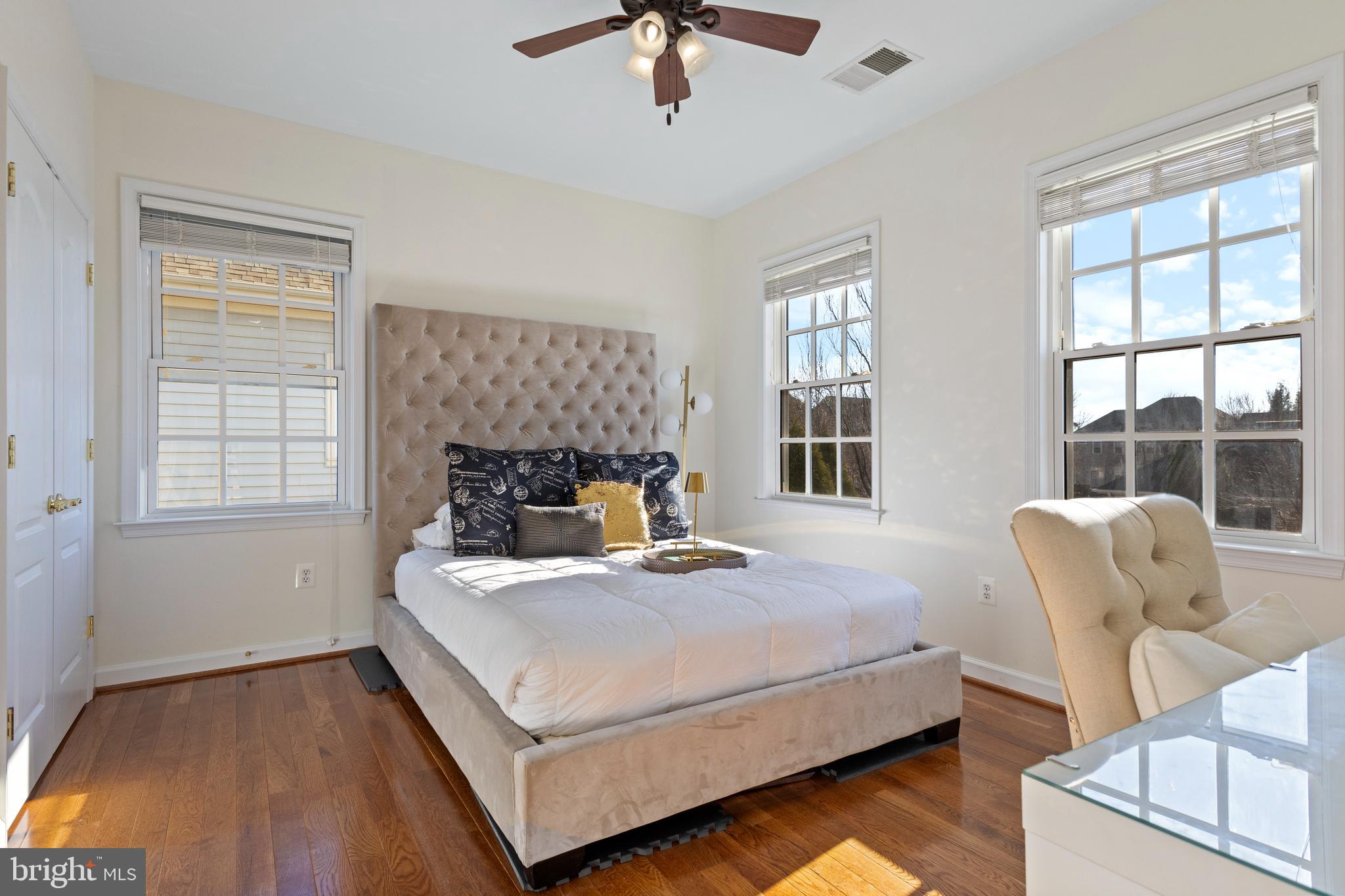 NEW BRISTOW VILLAGE - Residential