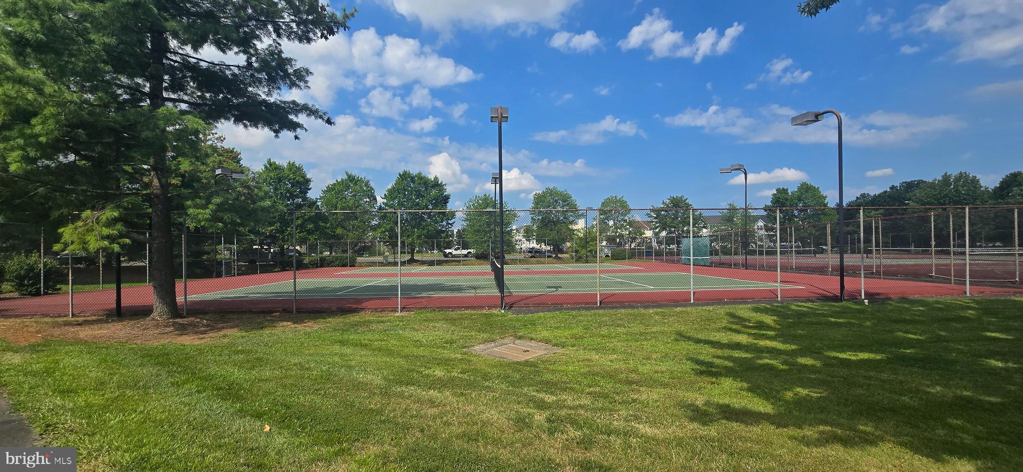 PARADISE - Residential