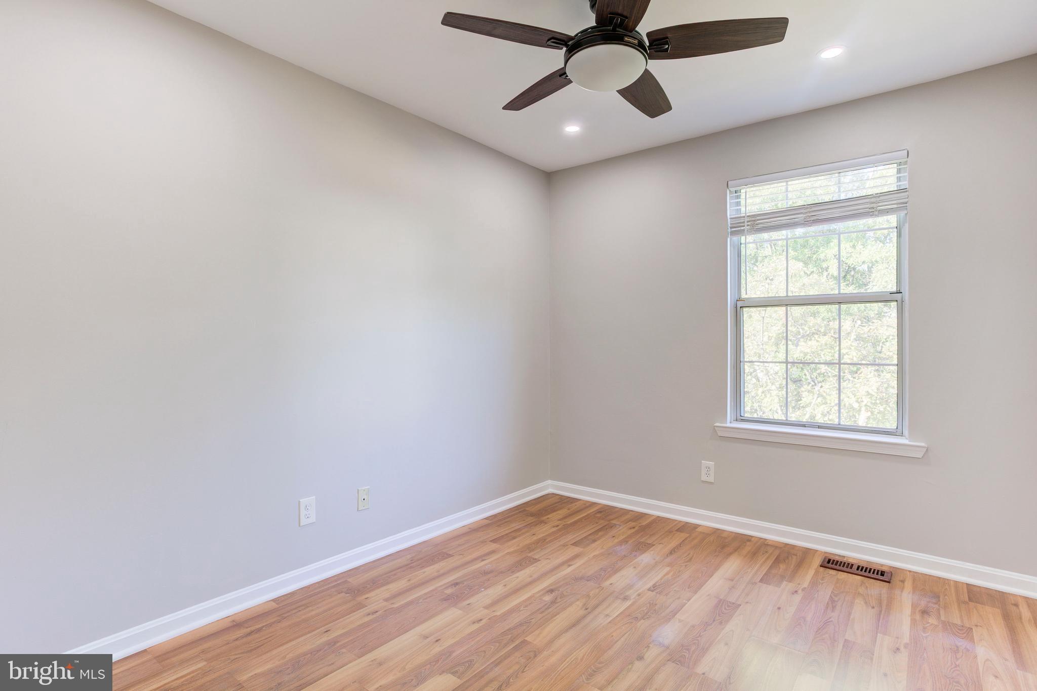 PARADISE - Residential