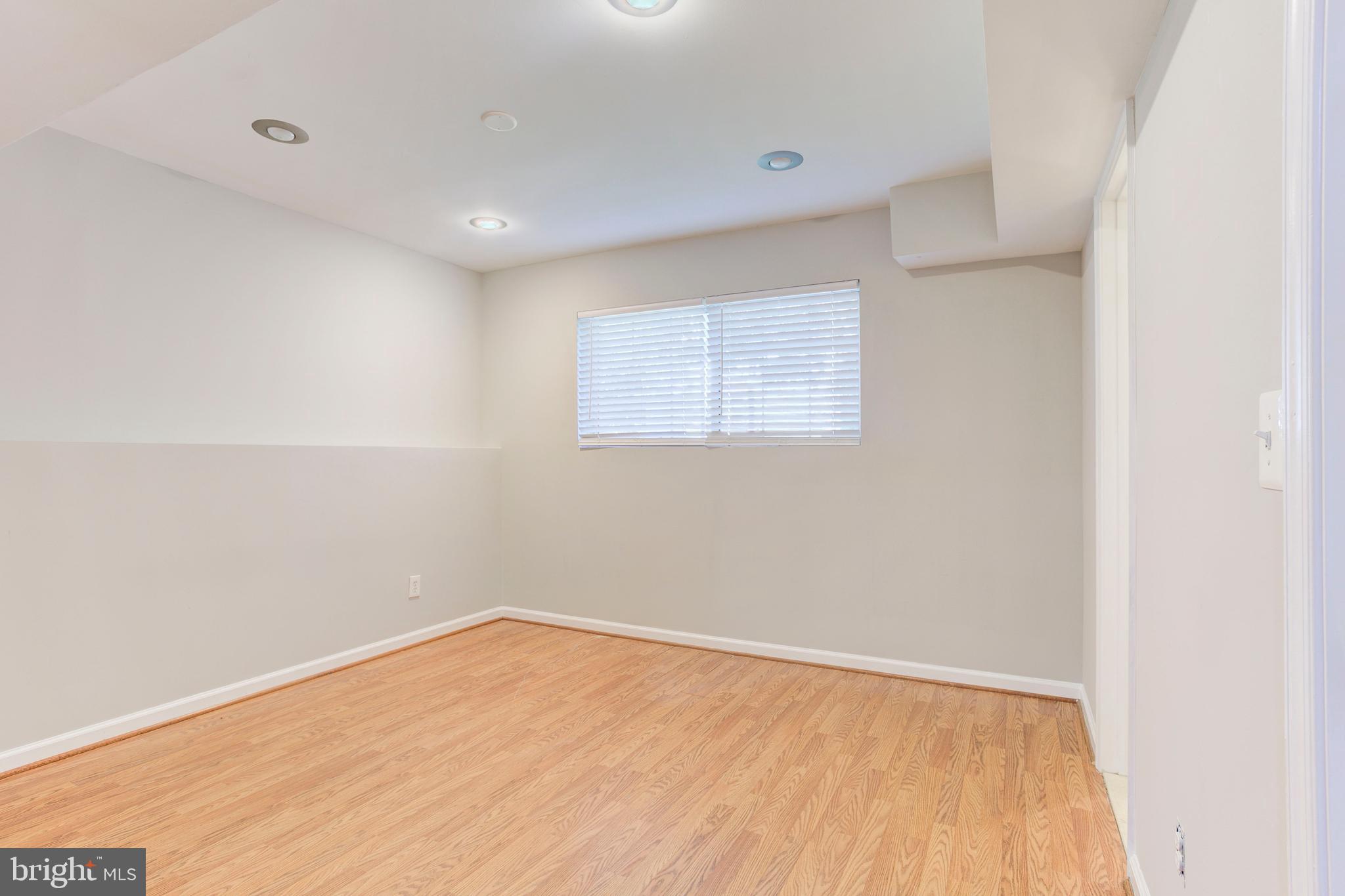 PARADISE - Residential