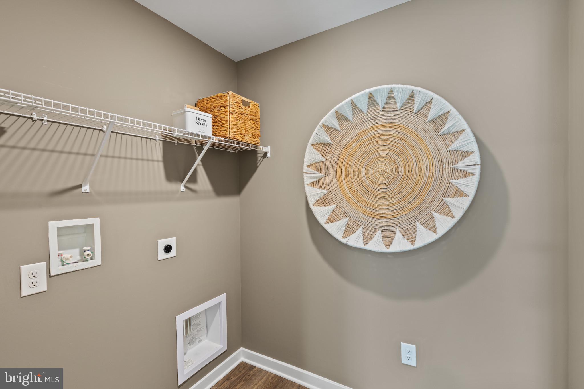 PINEGROVE - Residential