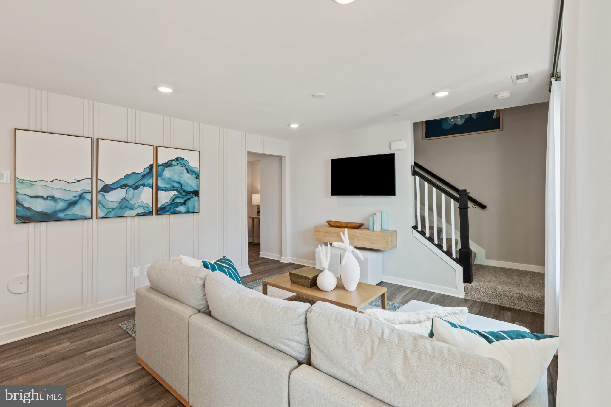 PINEGROVE - Residential