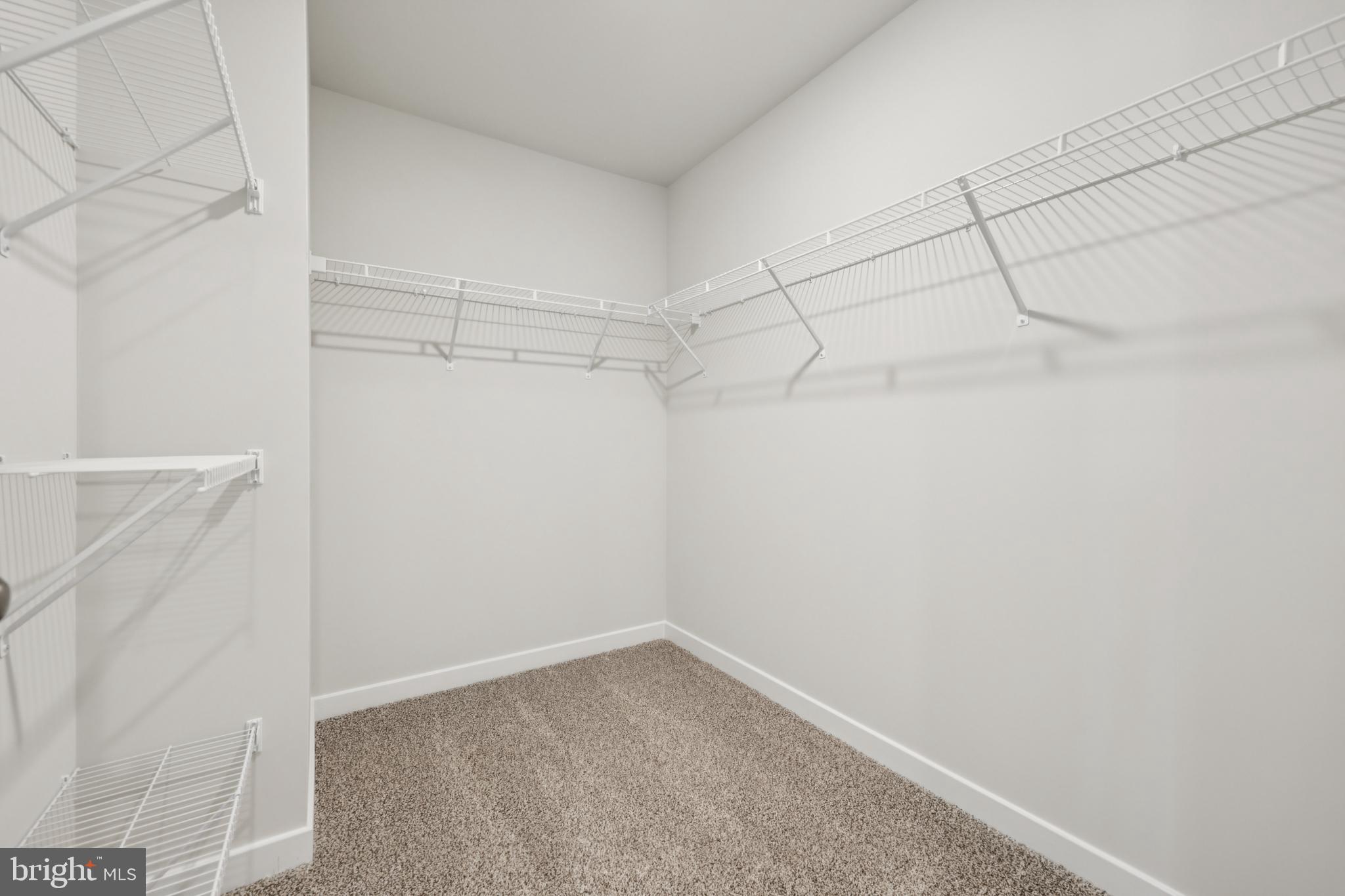 PINEGROVE - Residential