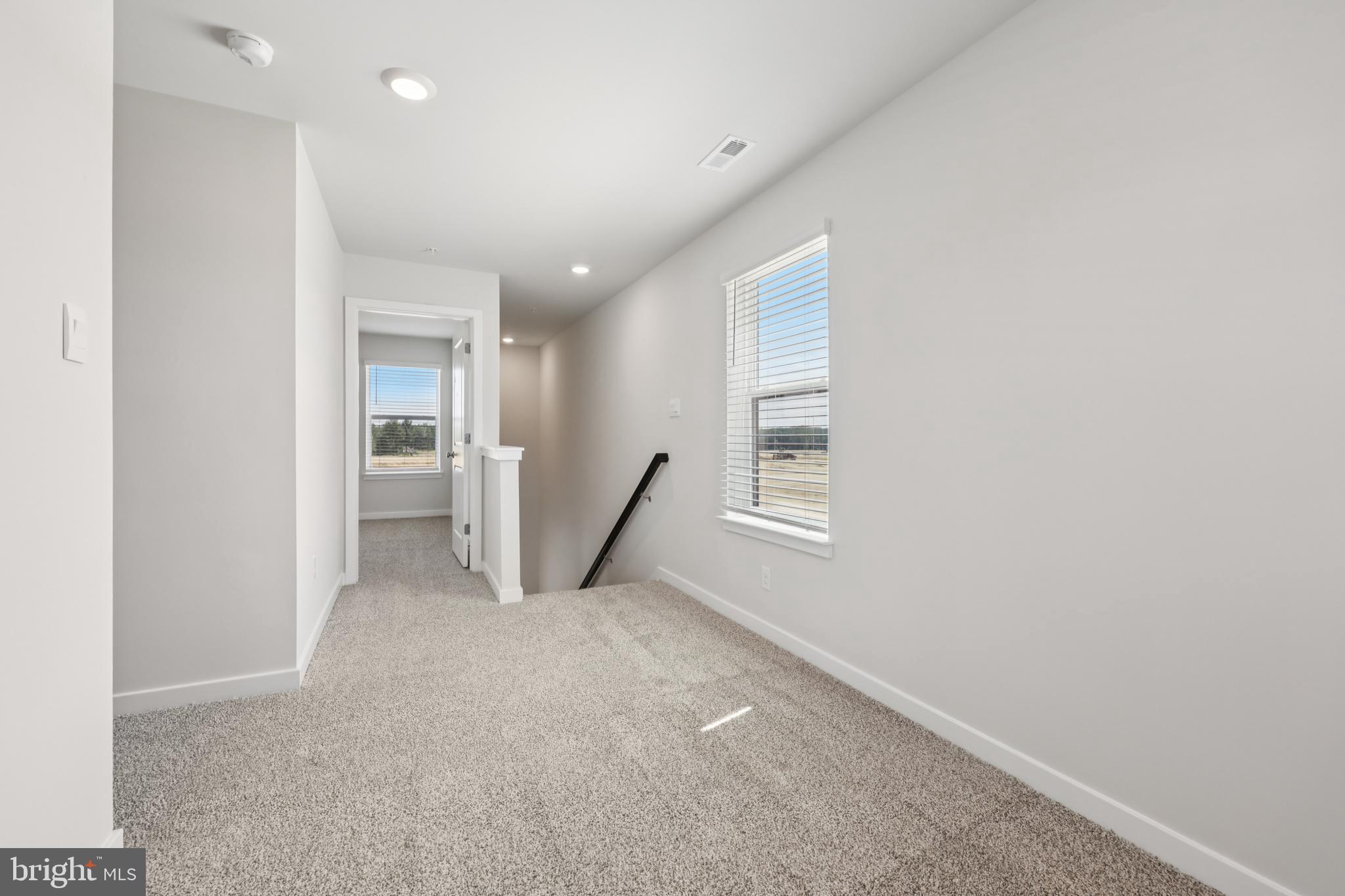 PINEGROVE - Residential