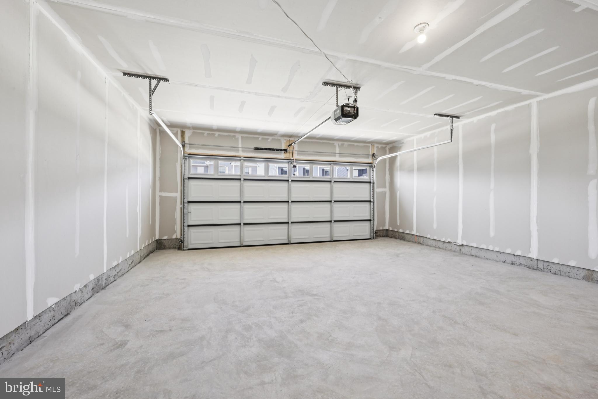 PINEGROVE - Residential