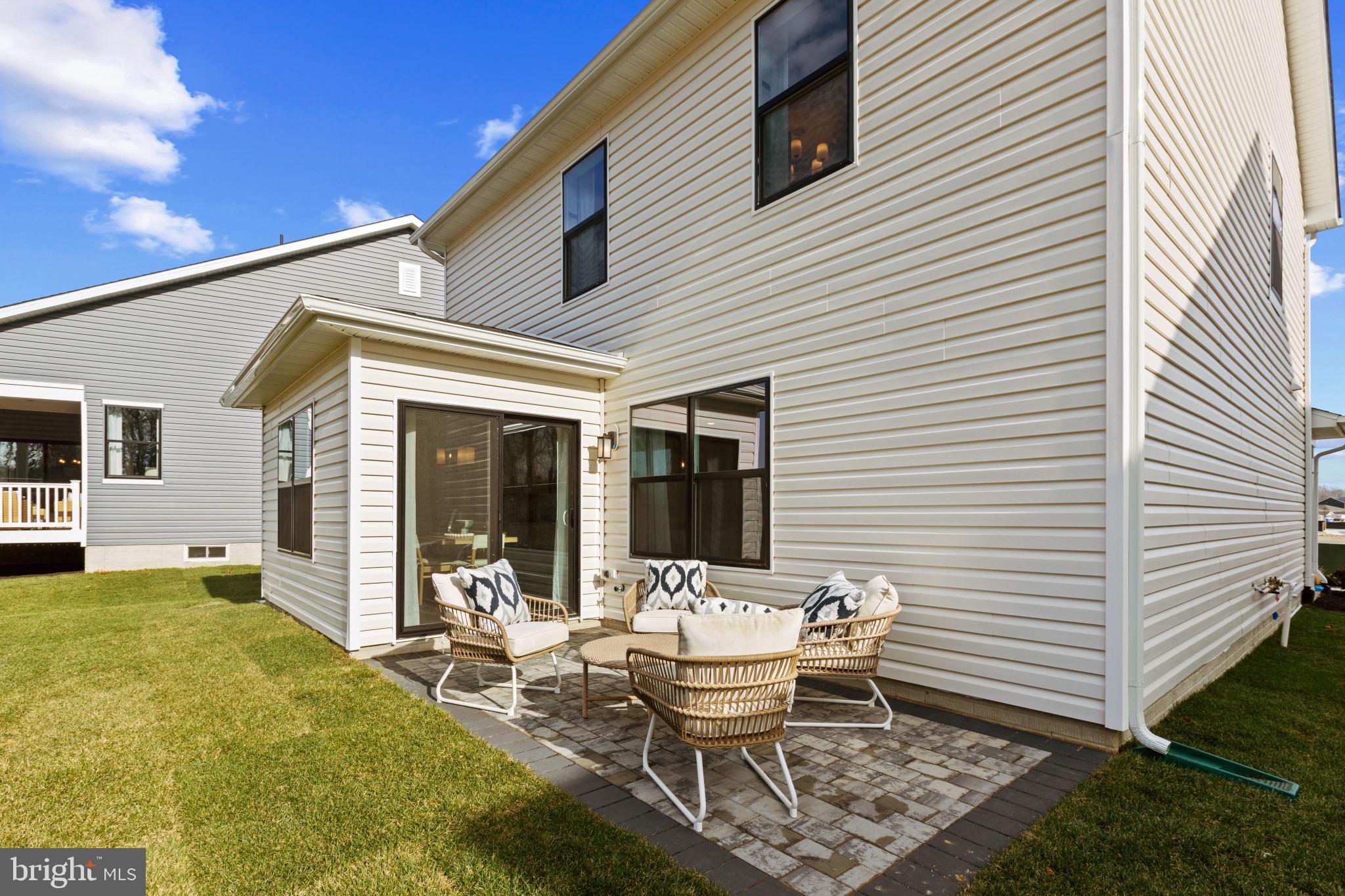 PINEGROVE - Residential