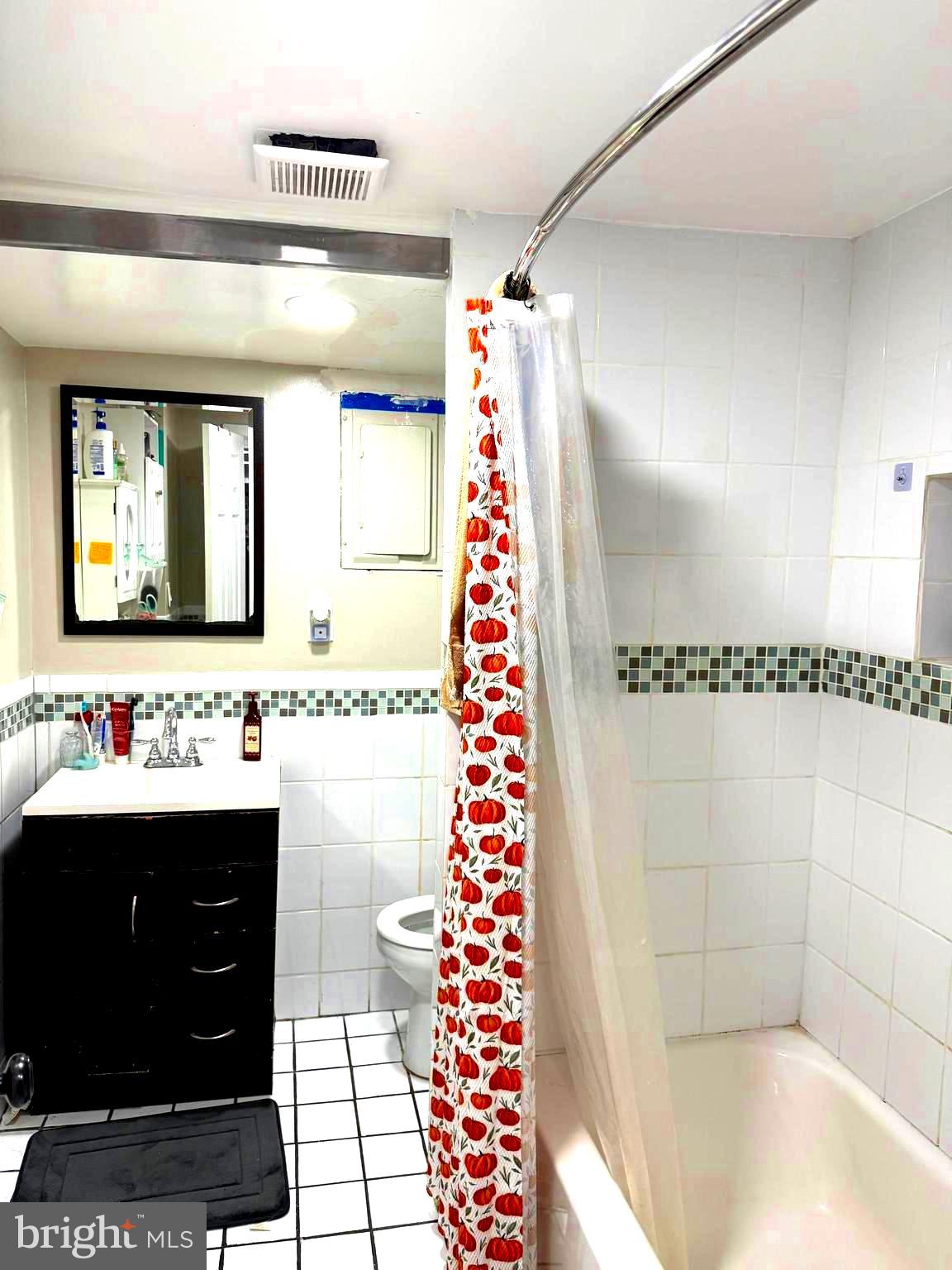 SERENE TOWNHOUSE VILLAGE - Residential