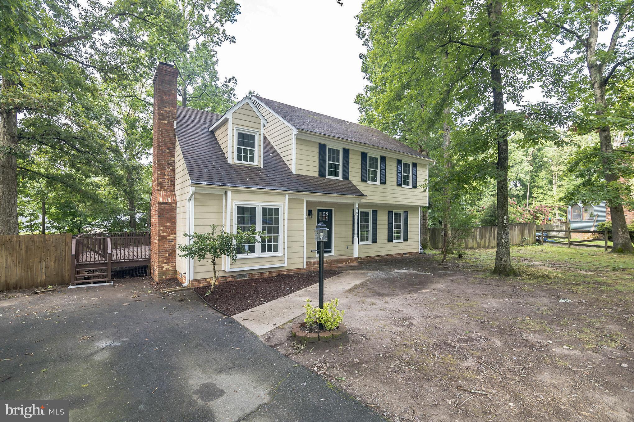 THE COLONIES - Residential