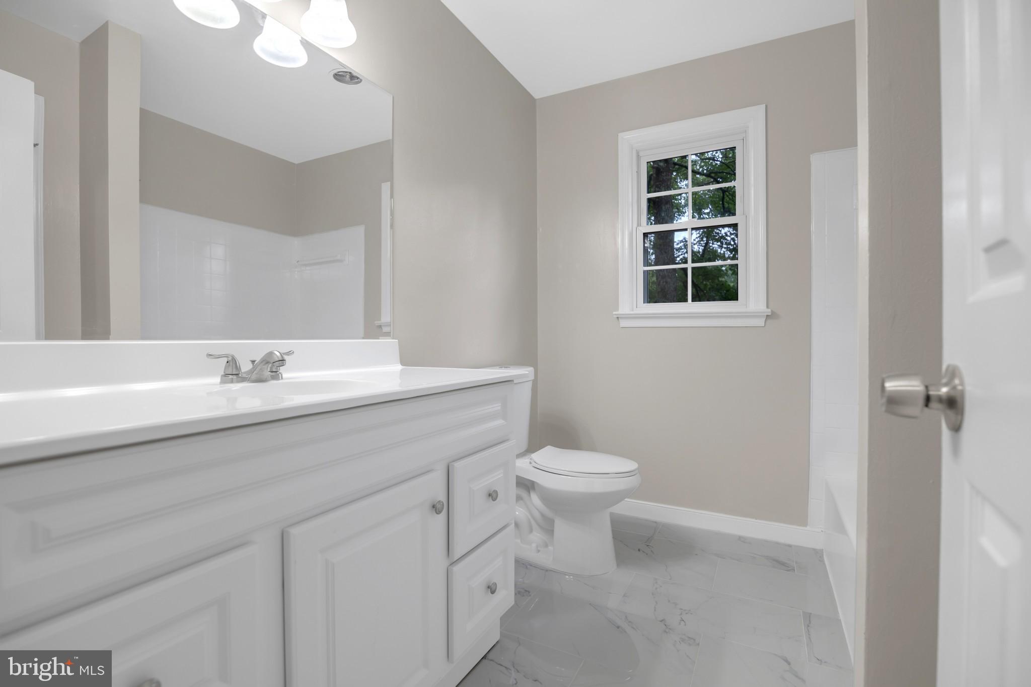 THE COLONIES - Residential