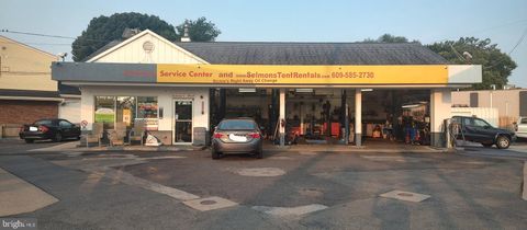 2237 S OLDEN AVENUE HAMILTON NJ 08610