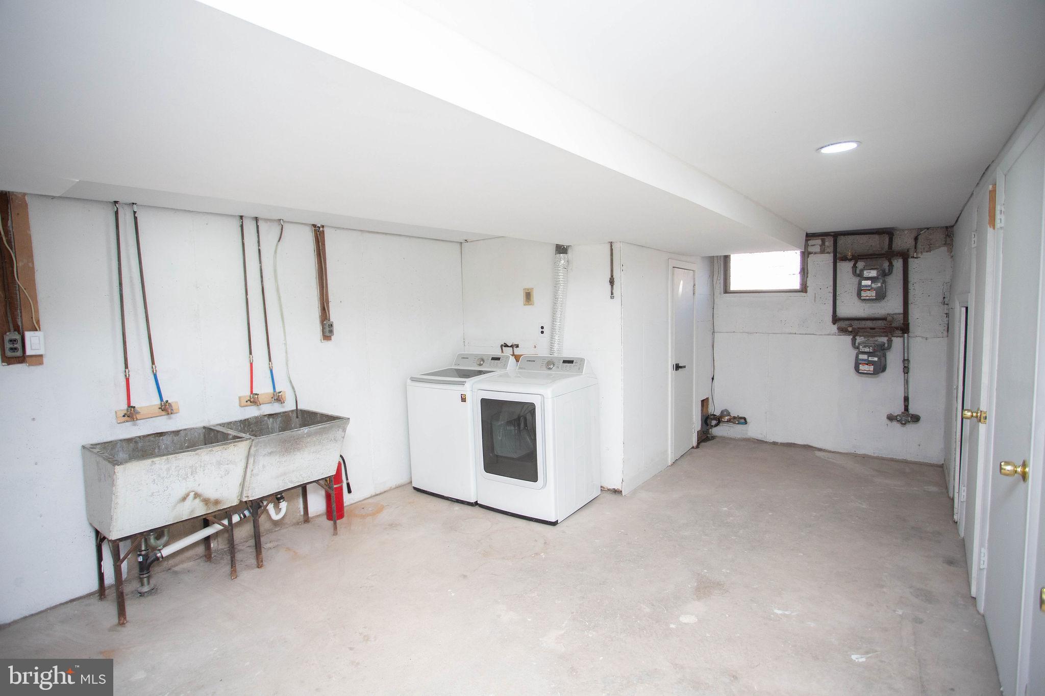 OVERBROOK PARK - Residential