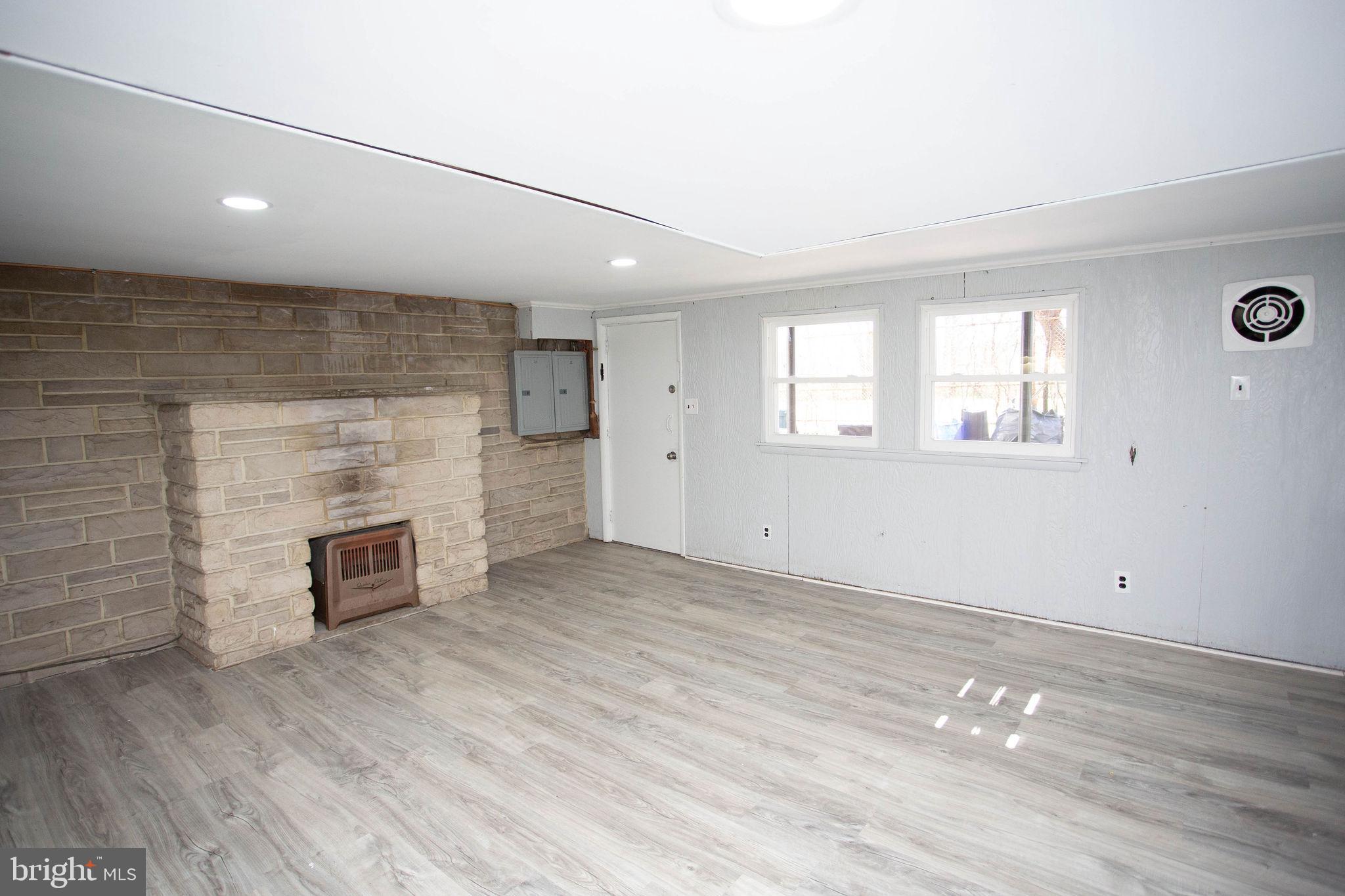 OVERBROOK PARK - Residential