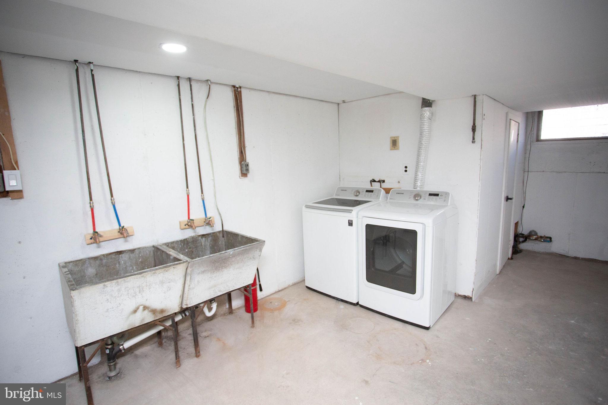 OVERBROOK PARK - Residential