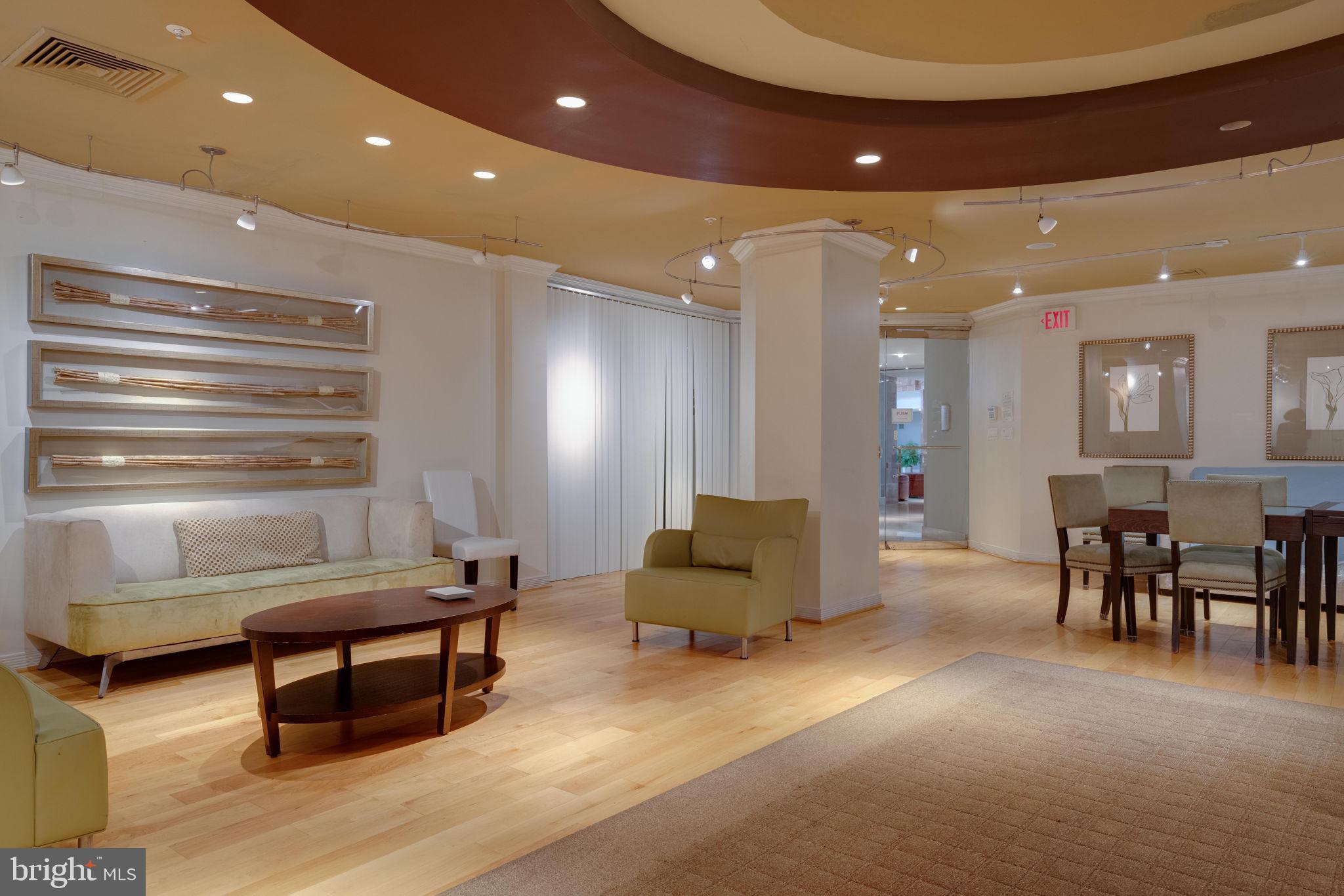 RENAISSANCE - Residential