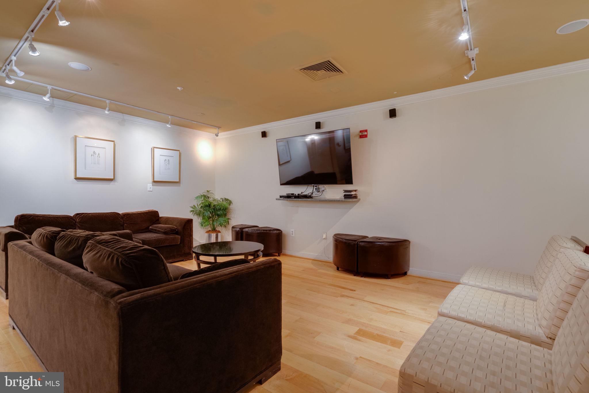 RENAISSANCE - Residential