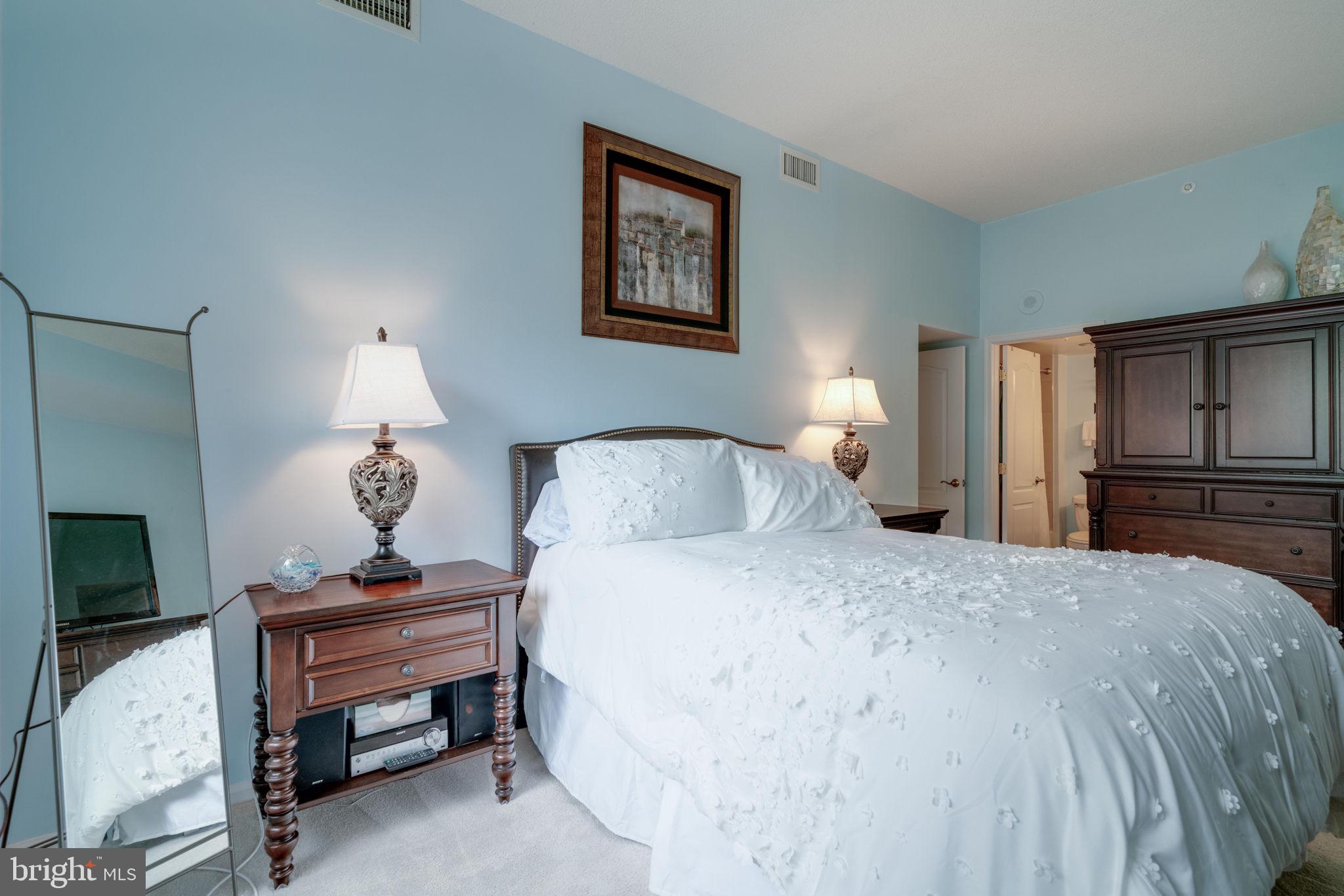 RENAISSANCE - Residential