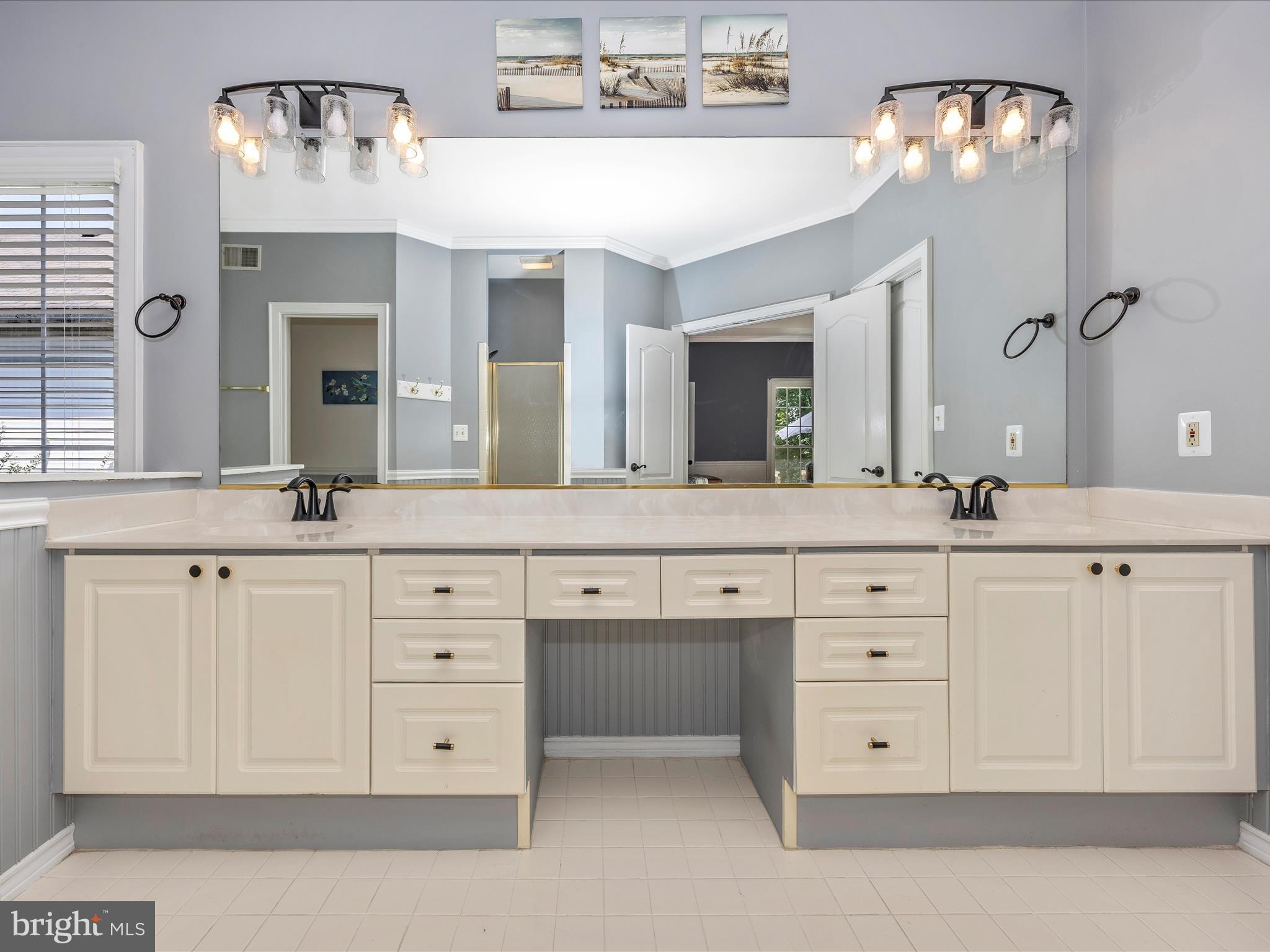 WESTWINDS - Residential