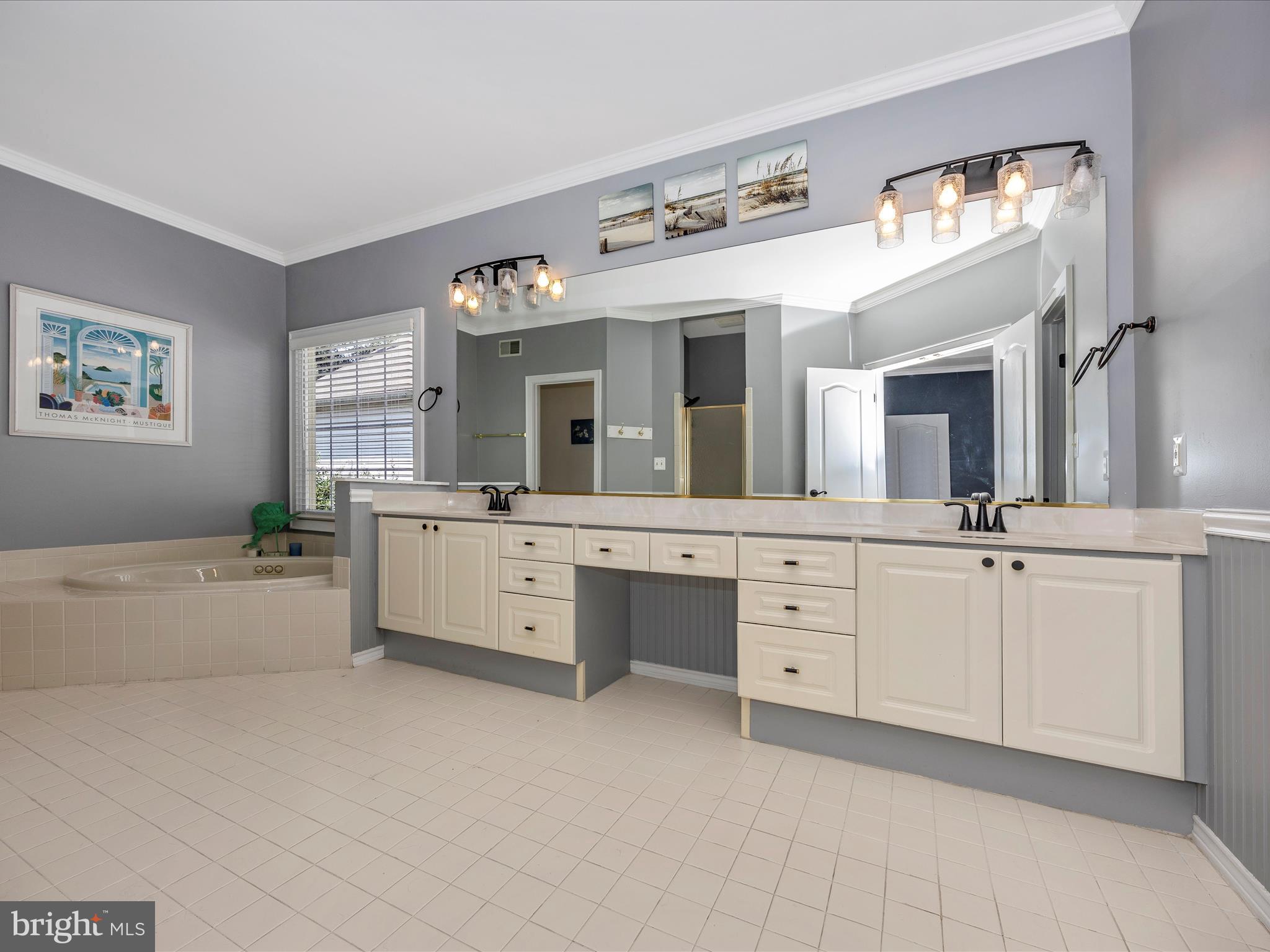 WESTWINDS - Residential