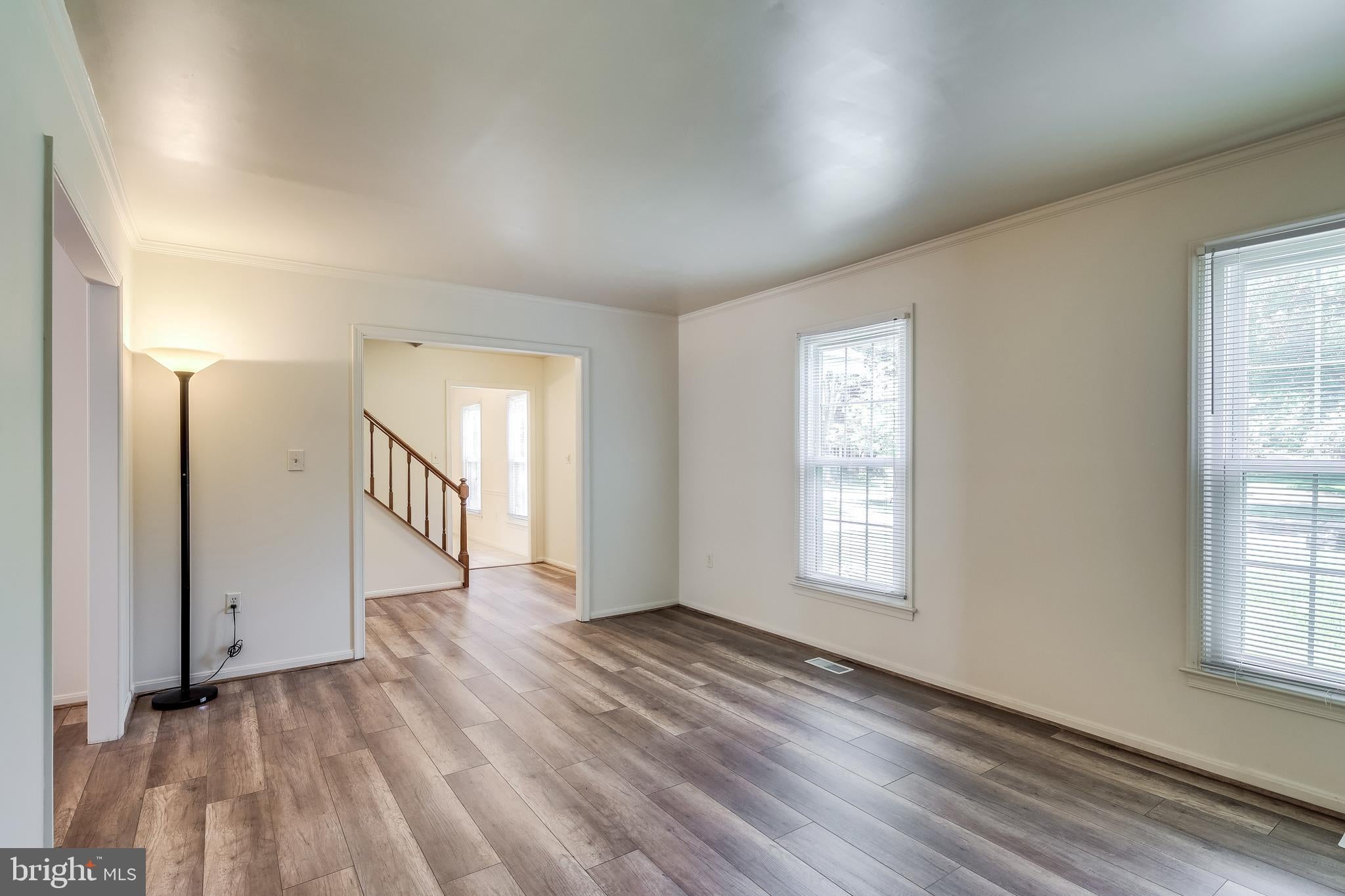 6 RIPPLING BROOK COURT