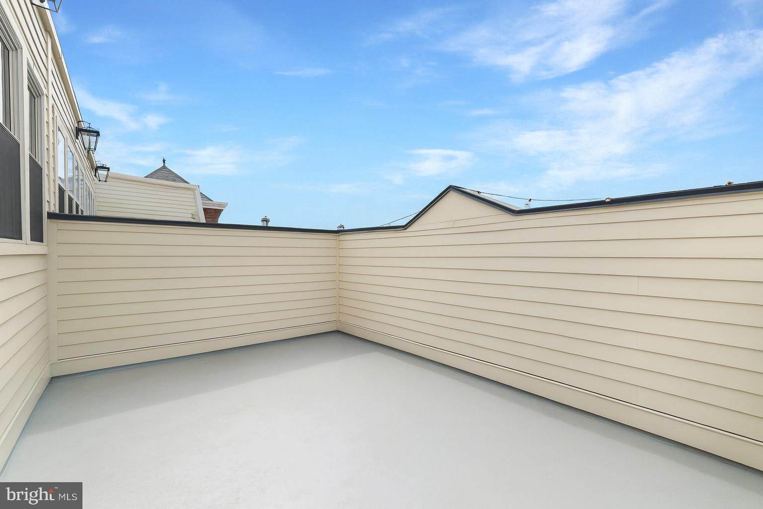 OLD TOWN ALEXANDRIA - Residential