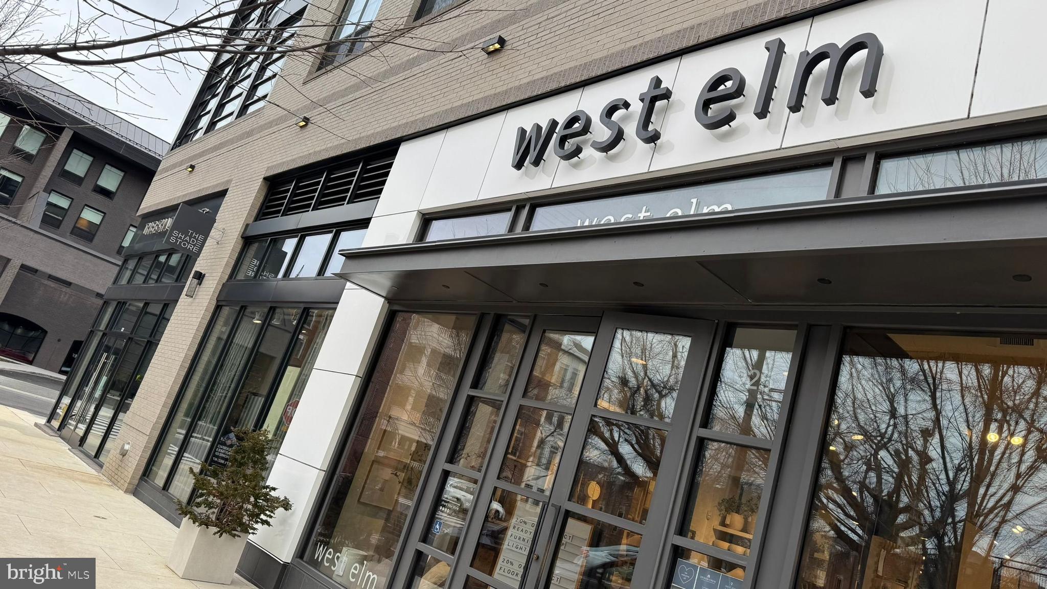 OLD TOWN ALEXANDRIA - Residential