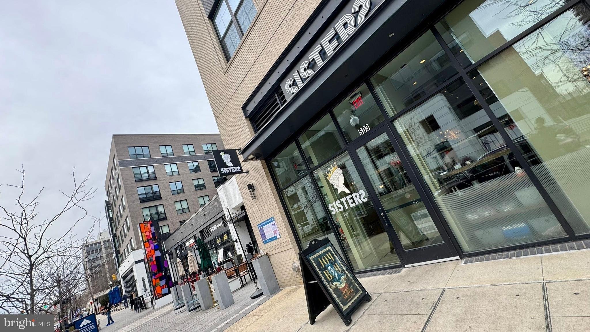 OLD TOWN ALEXANDRIA - Residential