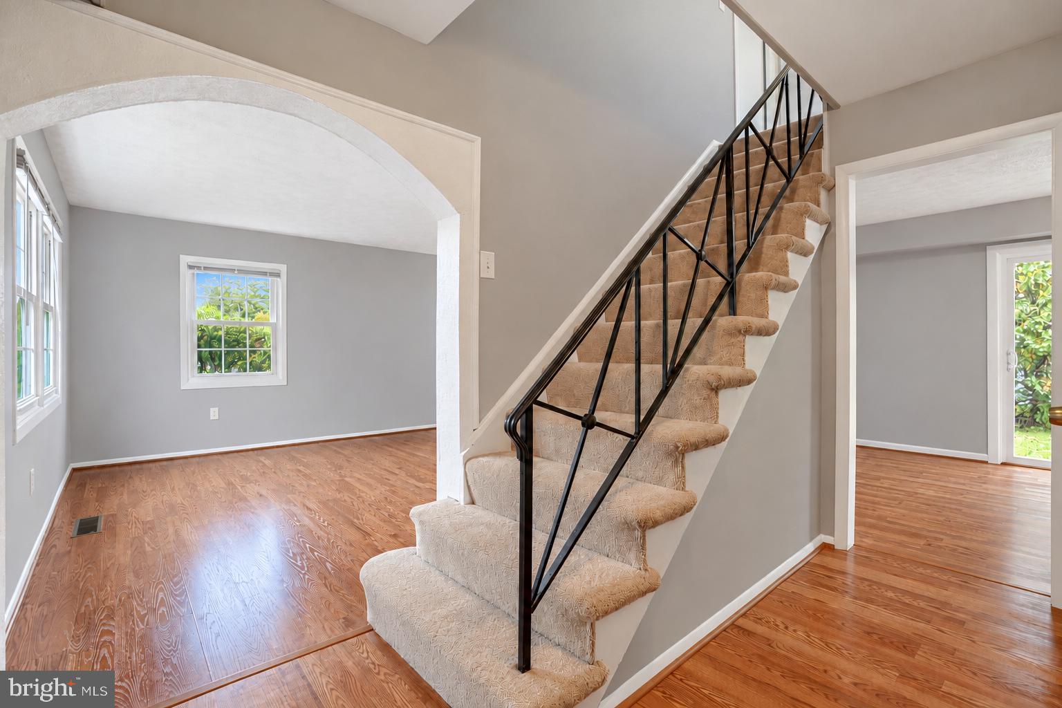 3111 SEDGWICK LANE