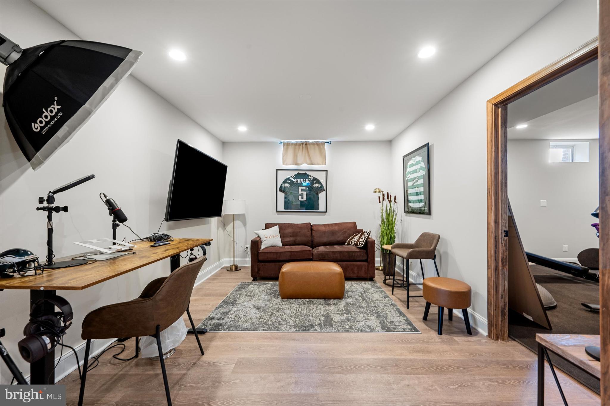 SHENSTONE - Residential