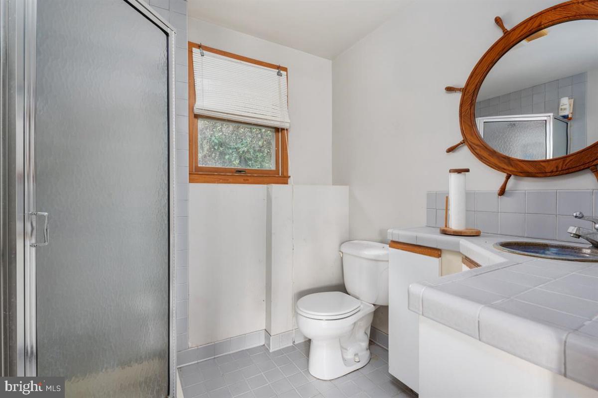 WHITEHALL BEACH - Residential