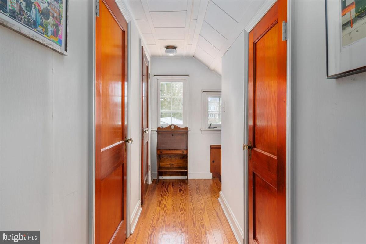 WHITEHALL BEACH - Residential