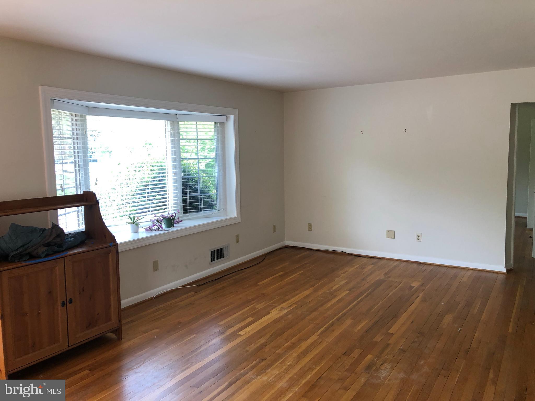 ROCKVILLE - Residential Lease