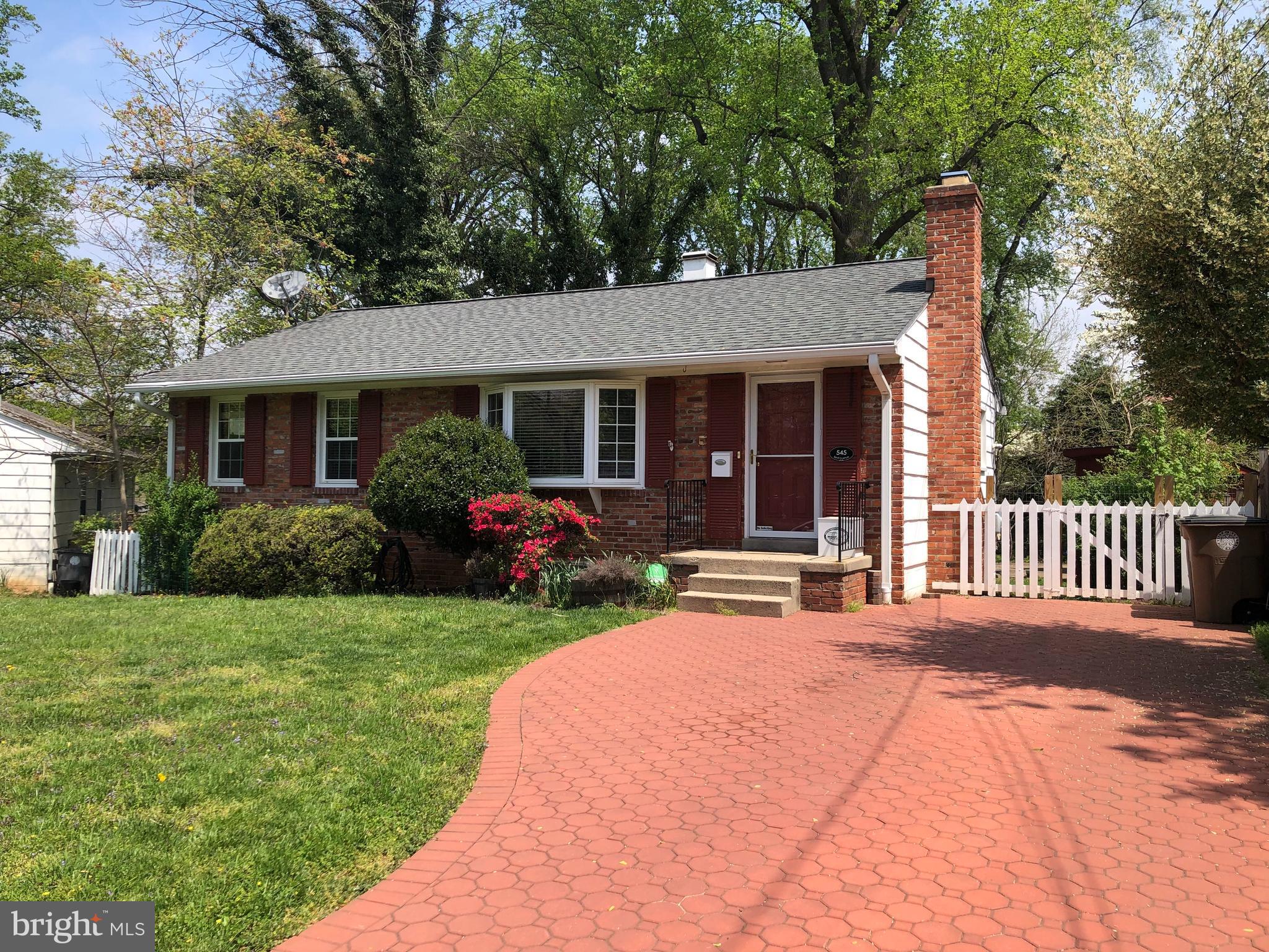 ROCKVILLE - Residential Lease