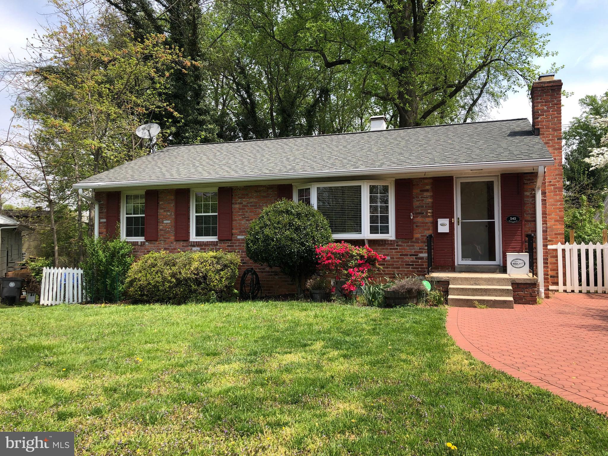 Welcome to this wonderful classic 4 bedroom home in the heart of Rockville. Only minutes walk to Rockville Town center or less then 5 min drive to 355 or 270. This home is extremely well located in a quite area of Rockville.
The home has a total of 4 bedrooms and 2 full baths. When you first walk into the home you are in a living room with a large window and lots of natural light. There are windows throughout the house with plenty of light. The kitchen was recently updated. 3 of the bedrooms and one of the full baths is on the main level. The other bedroom and bathroom are on the lower level of the home. There is also a large family room and office and utility room with washer and dryer on the basement level. One of the best features of the home is its large backyard and patio. There is also a shed in the backyard that could be used if one wanted to. Out front of the home you also have a large 2 car driveway to park off street.
Lease terms: 12 months or more
Available for move in: Early July
Pet's are allowed on a case by case basis
Home has central HVAC
Tenant is responsible for all utility's