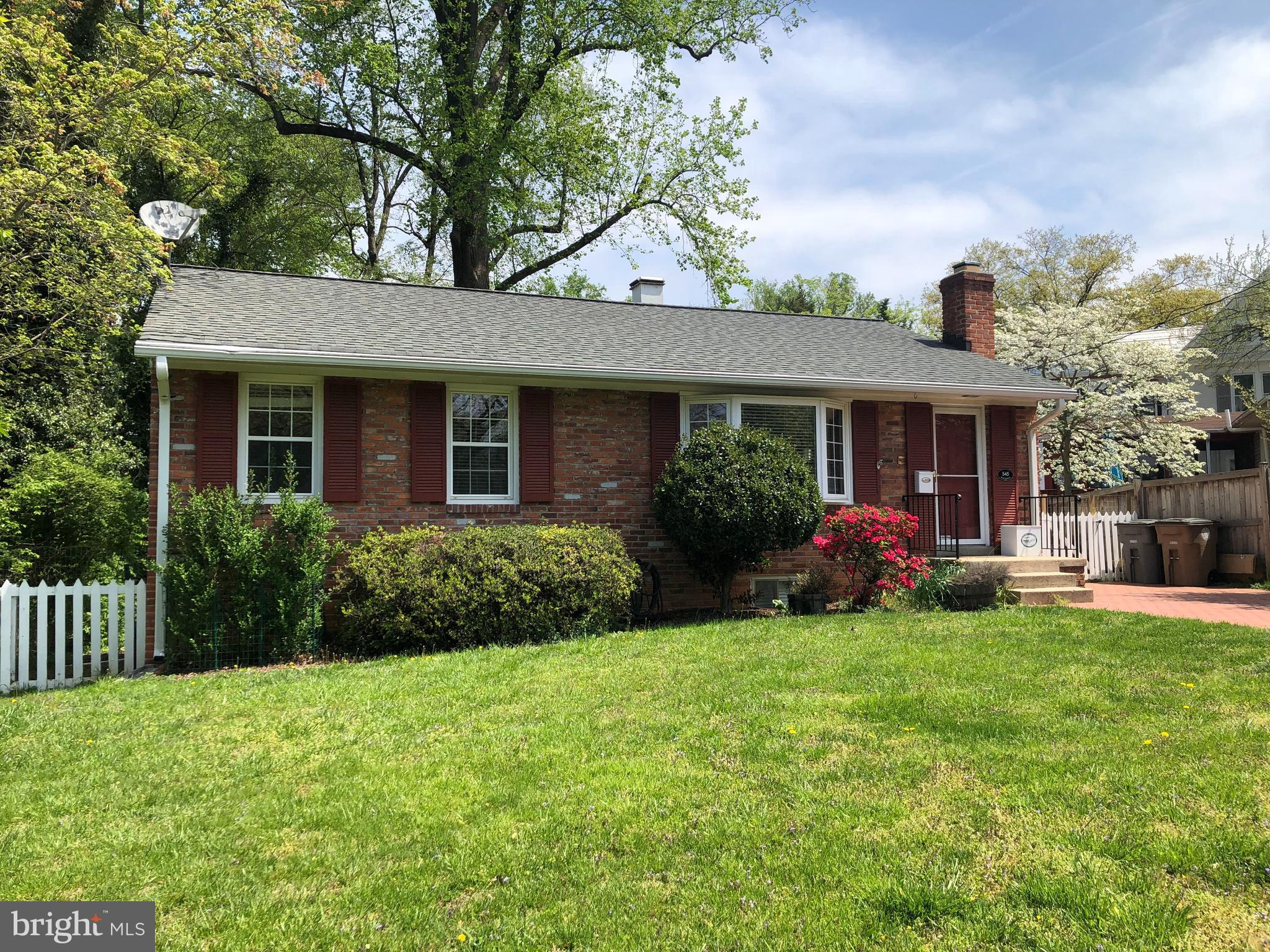 ROCKVILLE - Residential Lease