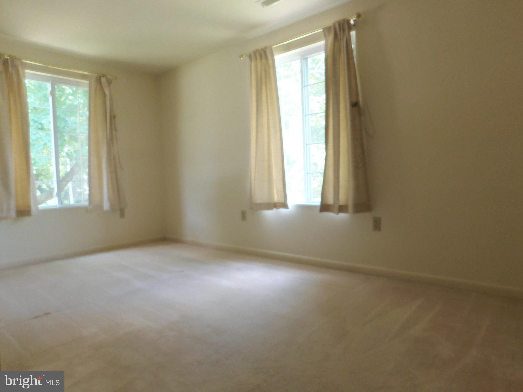 SCHUMAKER GLEN - Residential