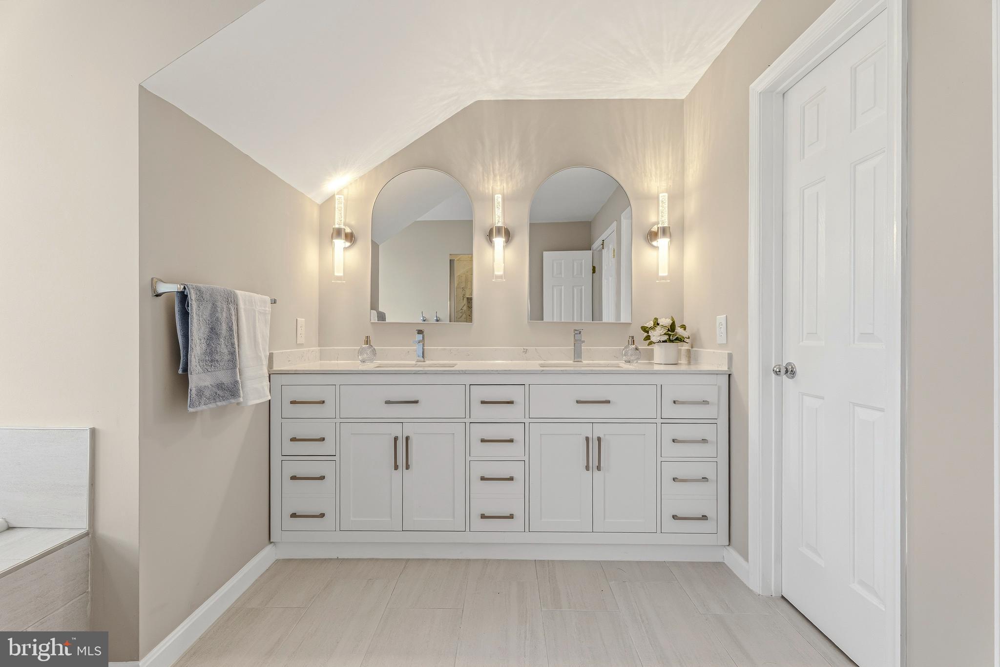 THE OAKS AT FIVE FARMS - Residential