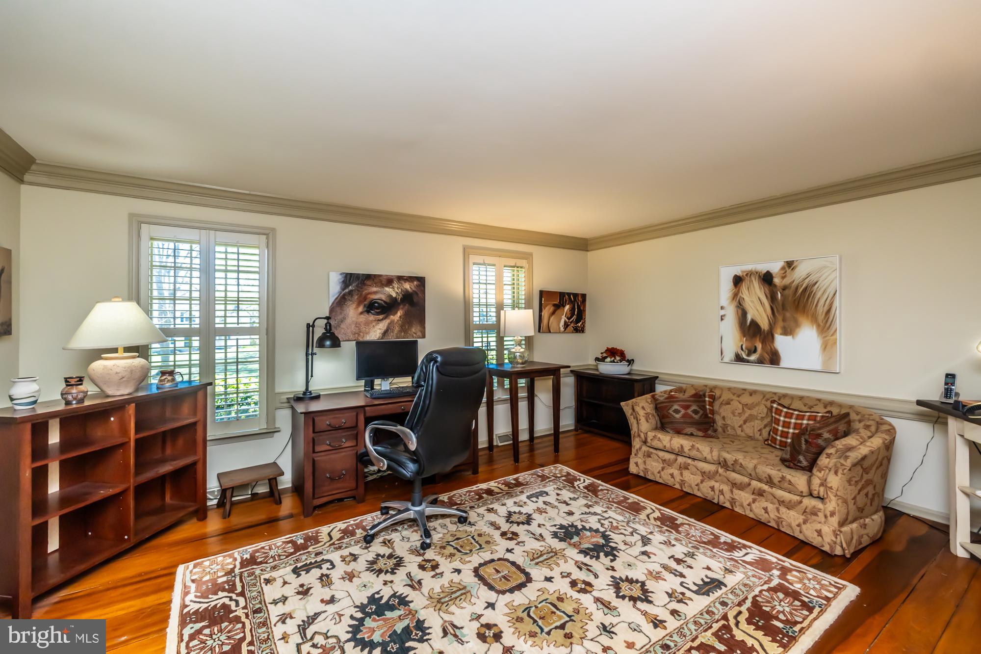 FOX LEE MANOR - Residential