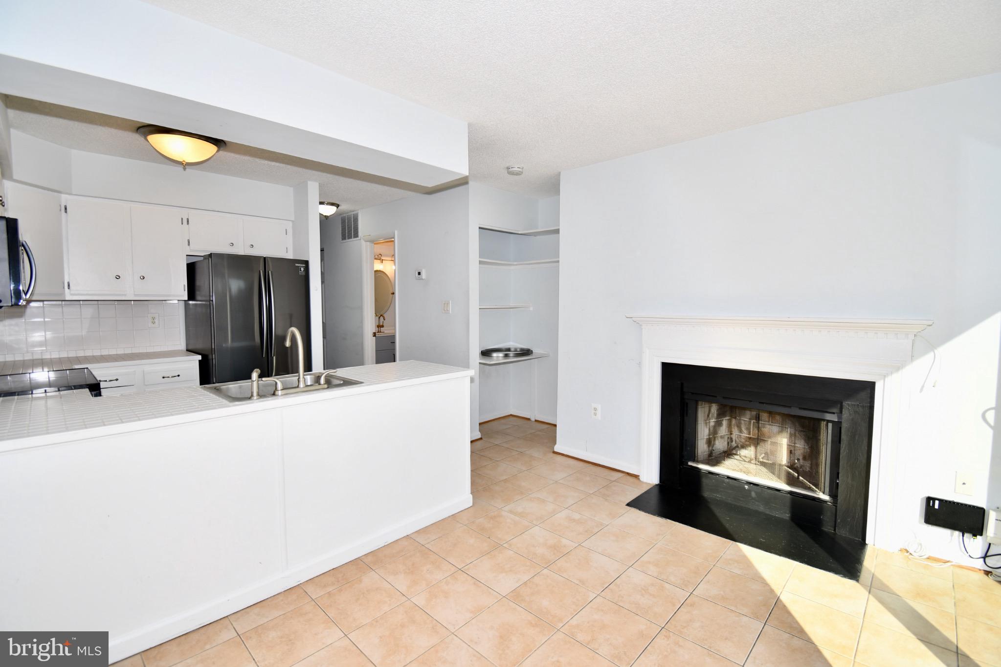 FAIR HILL - Residential