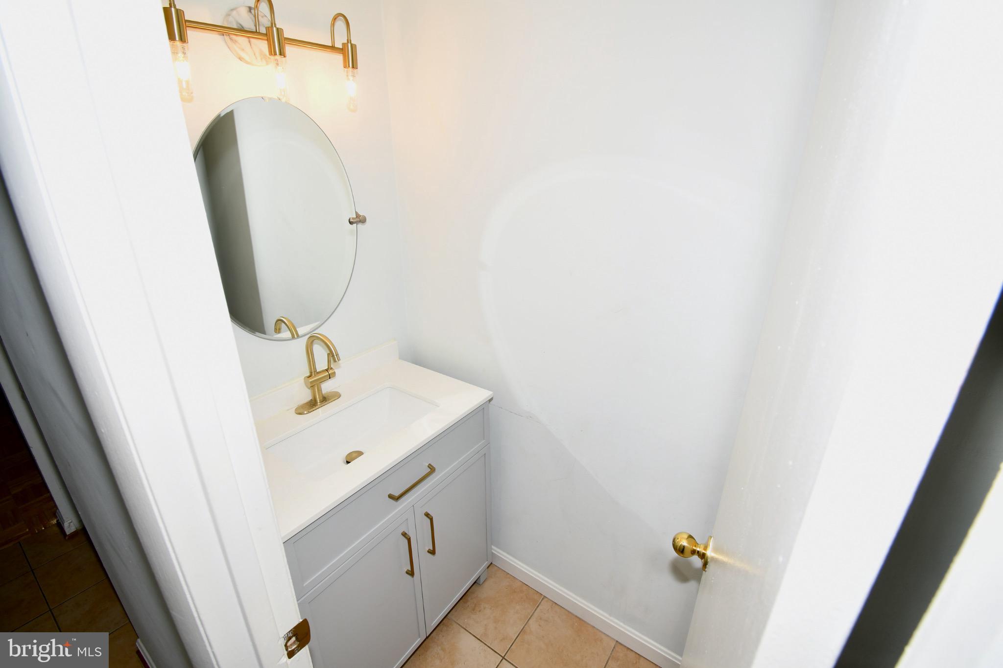 FAIR HILL - Residential