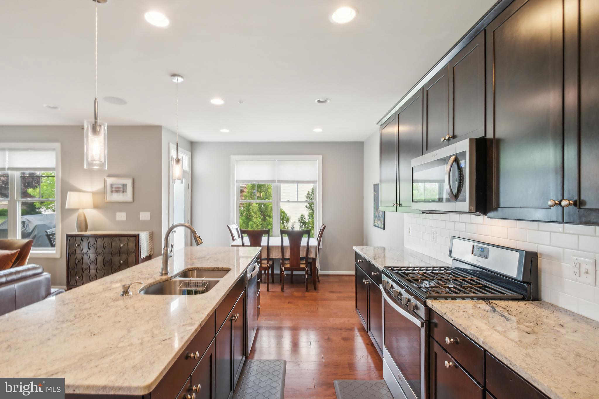 POPLAR RUN - Residential Lease