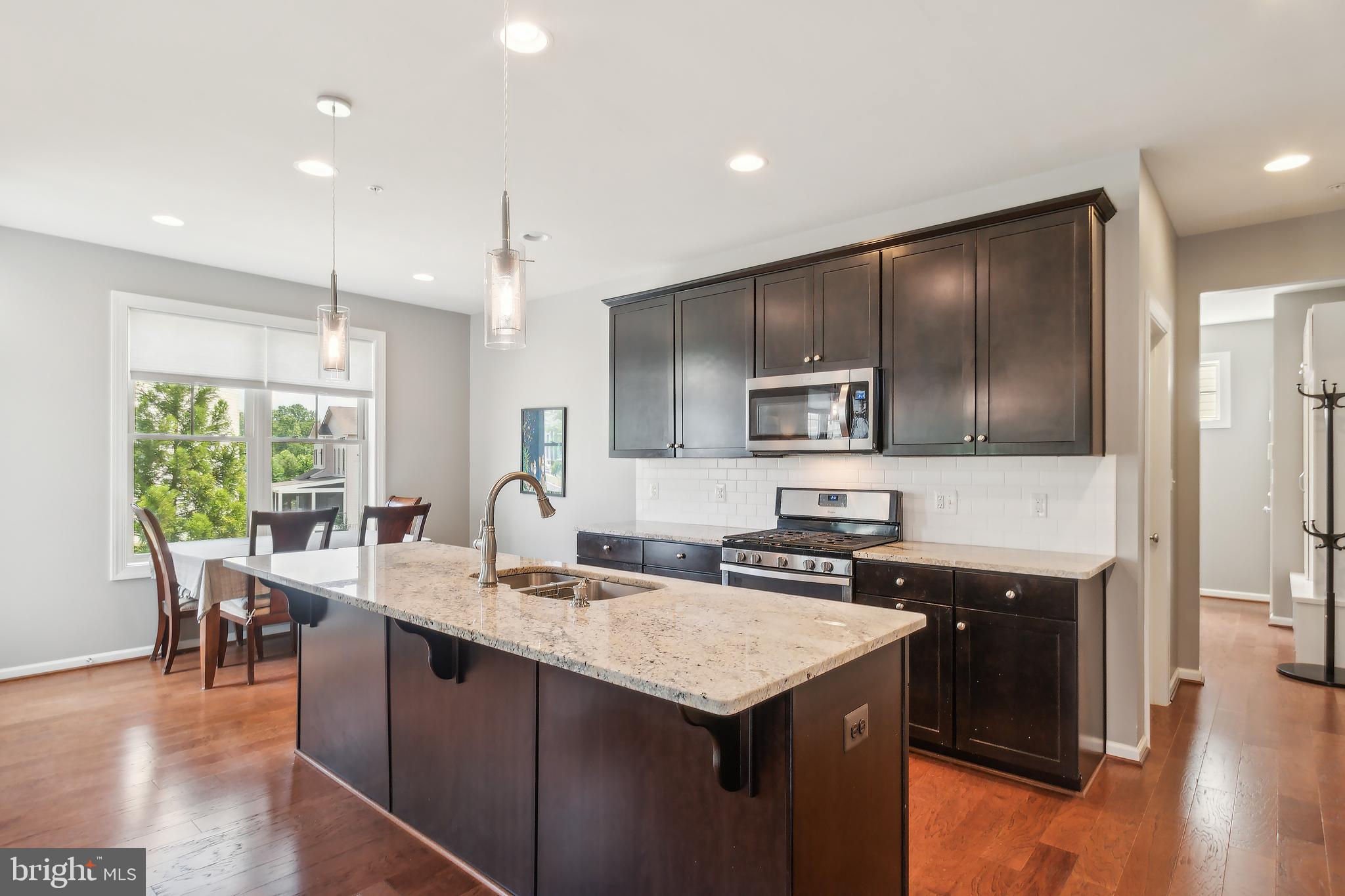 POPLAR RUN - Residential Lease