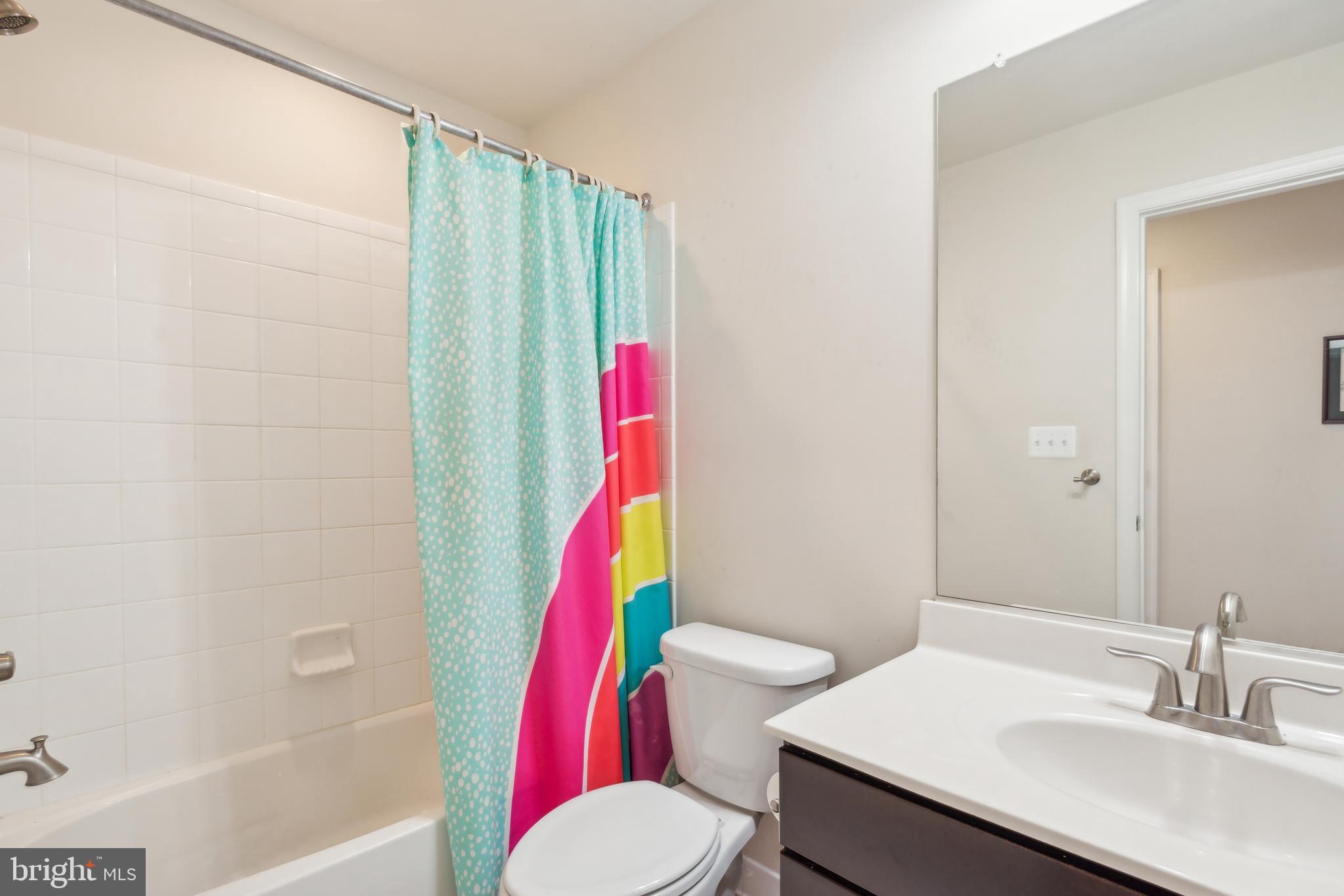 POPLAR RUN - Residential Lease