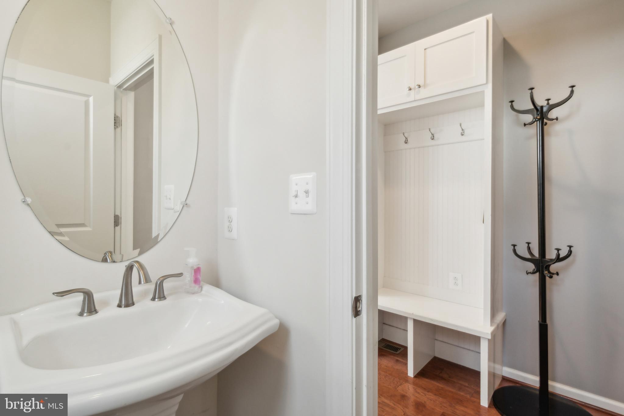 POPLAR RUN - Residential Lease