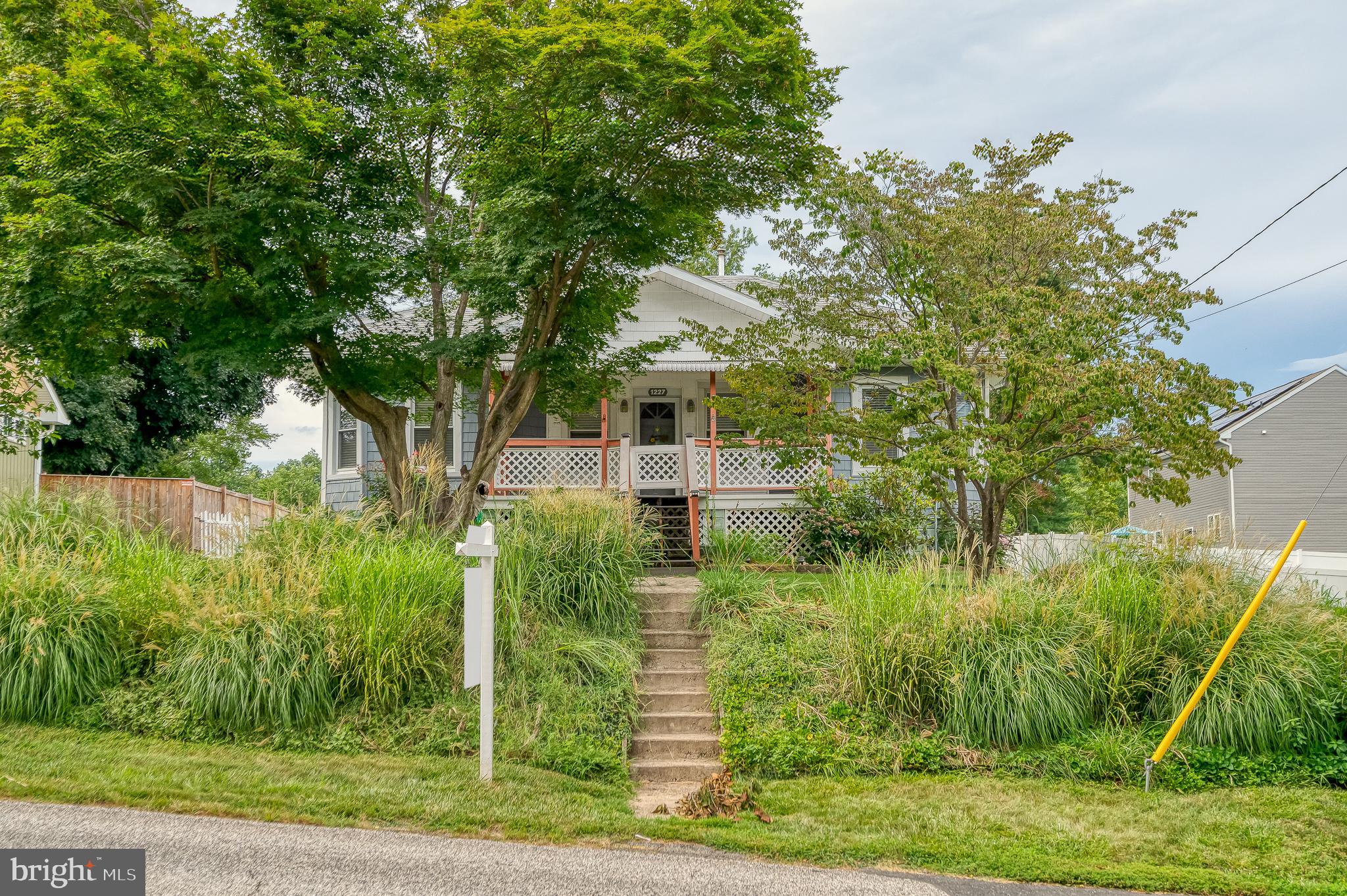 1227 ONTARIO EXTENSION STREET