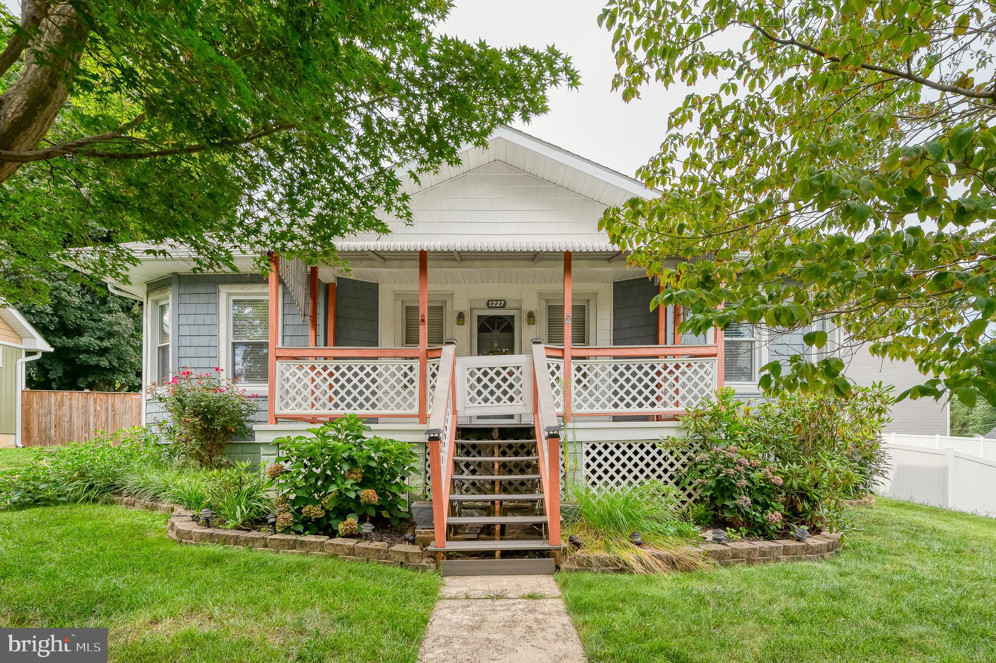 1227 ONTARIO EXTENSION STREET