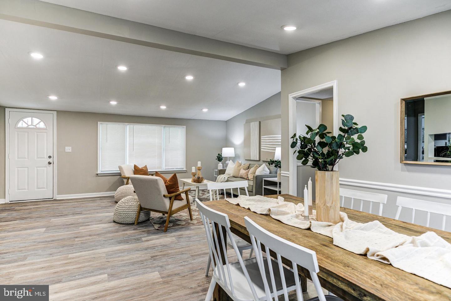 MOUNTAIN BUSH ESTATES - Residential