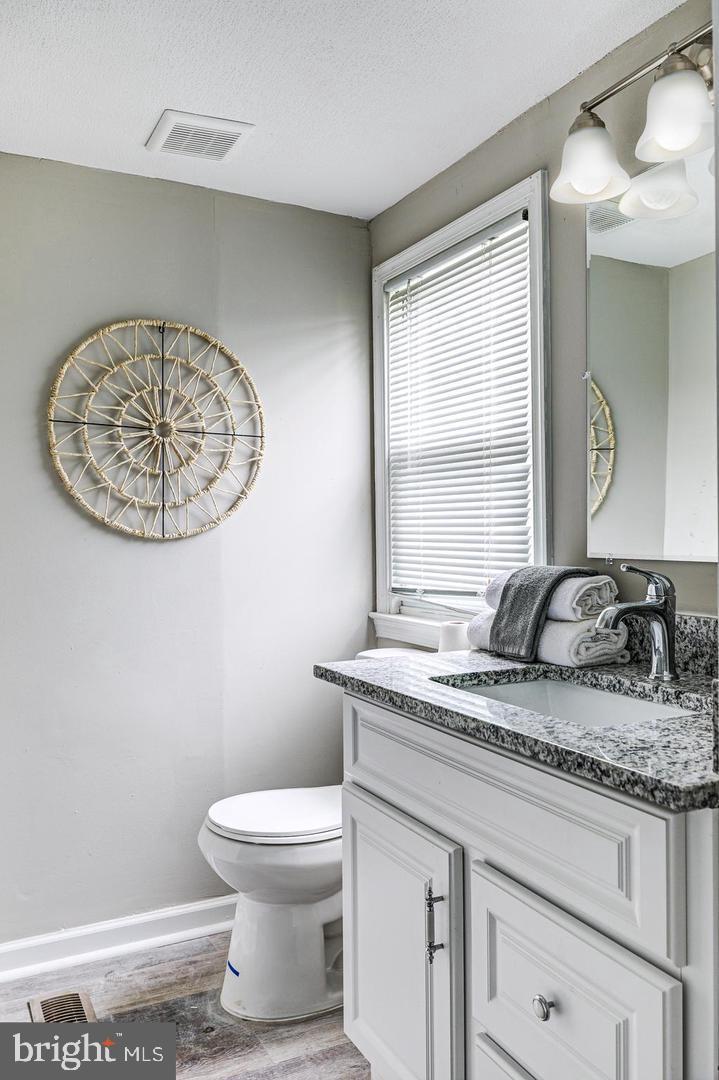MOUNTAIN BUSH ESTATES - Residential