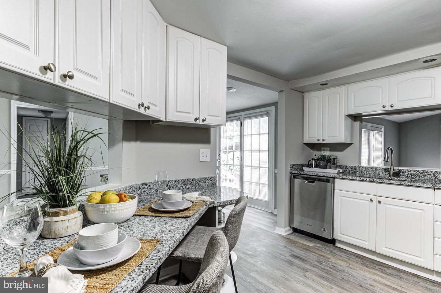 MOUNTAIN BUSH ESTATES - Residential